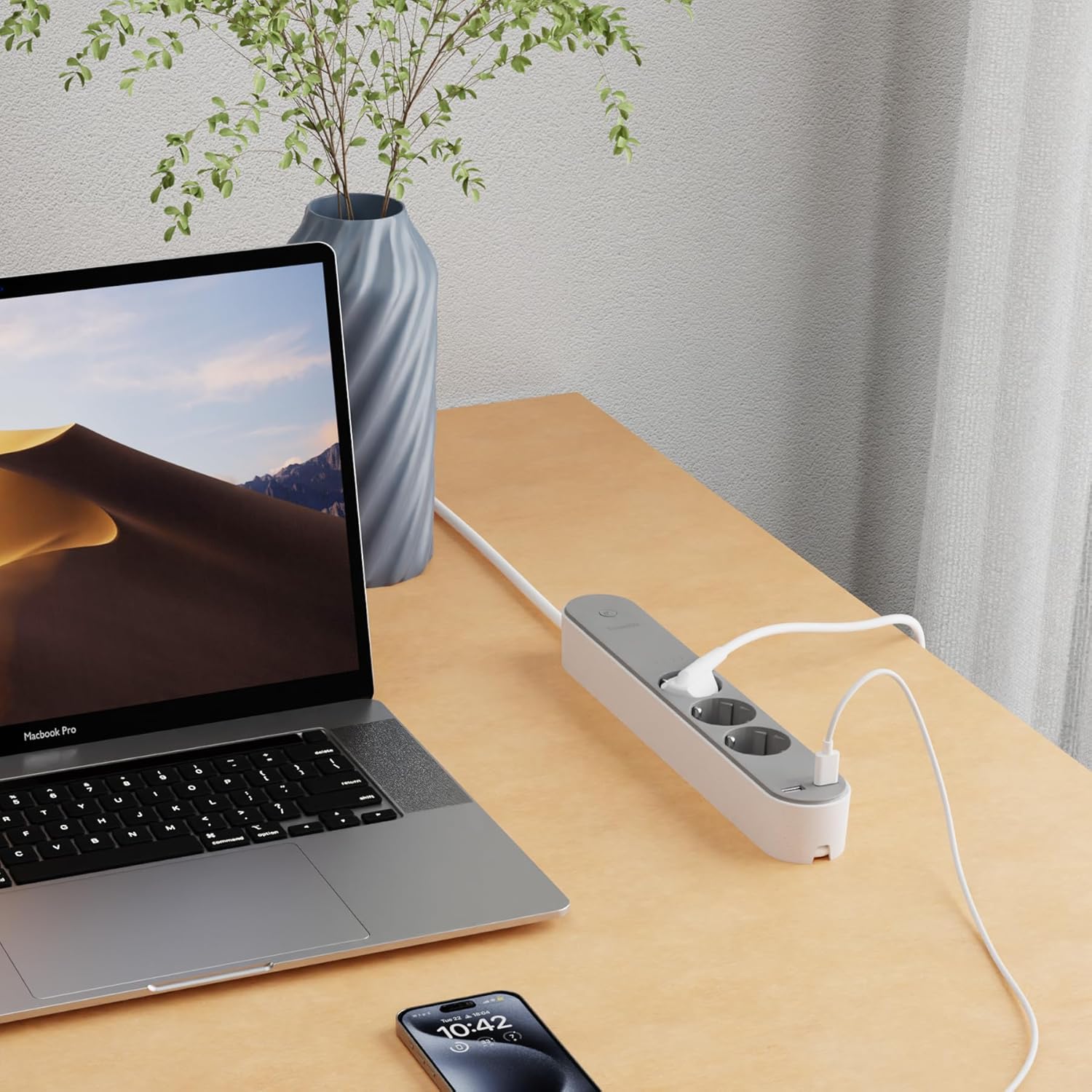 Hombli - Smart Power Strip