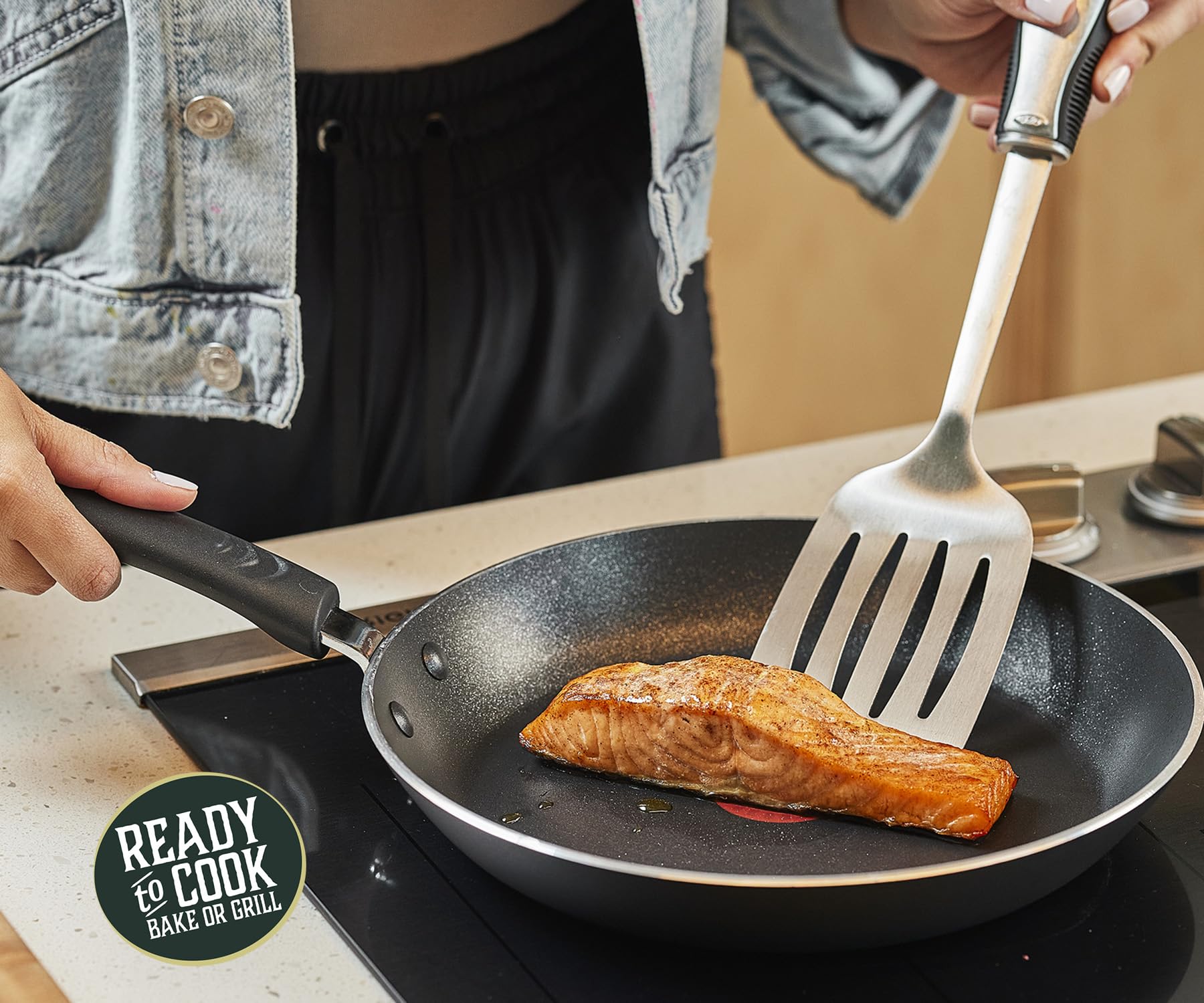 Ducktrap Lightly Smoked Atlantic Salmon 10oz 2 portions — view 3