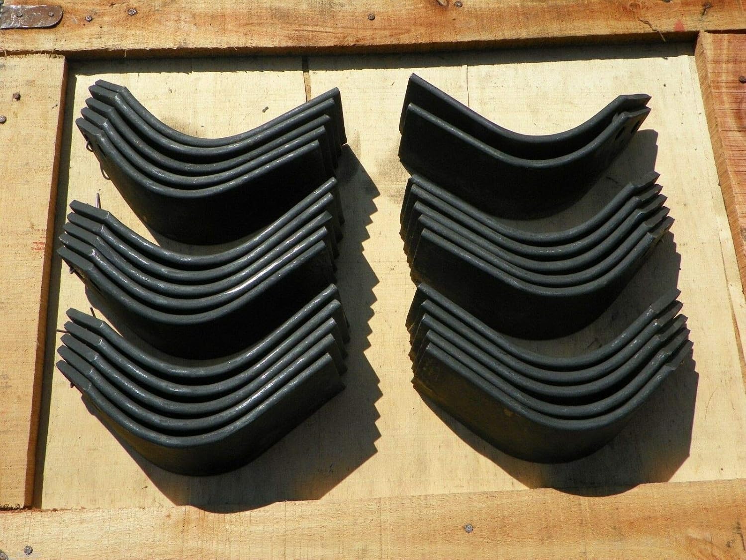 Replacement Tiller Tines Code 04503303 & 04503400 Full Set 15RH & 15 LH for a 50 Machine