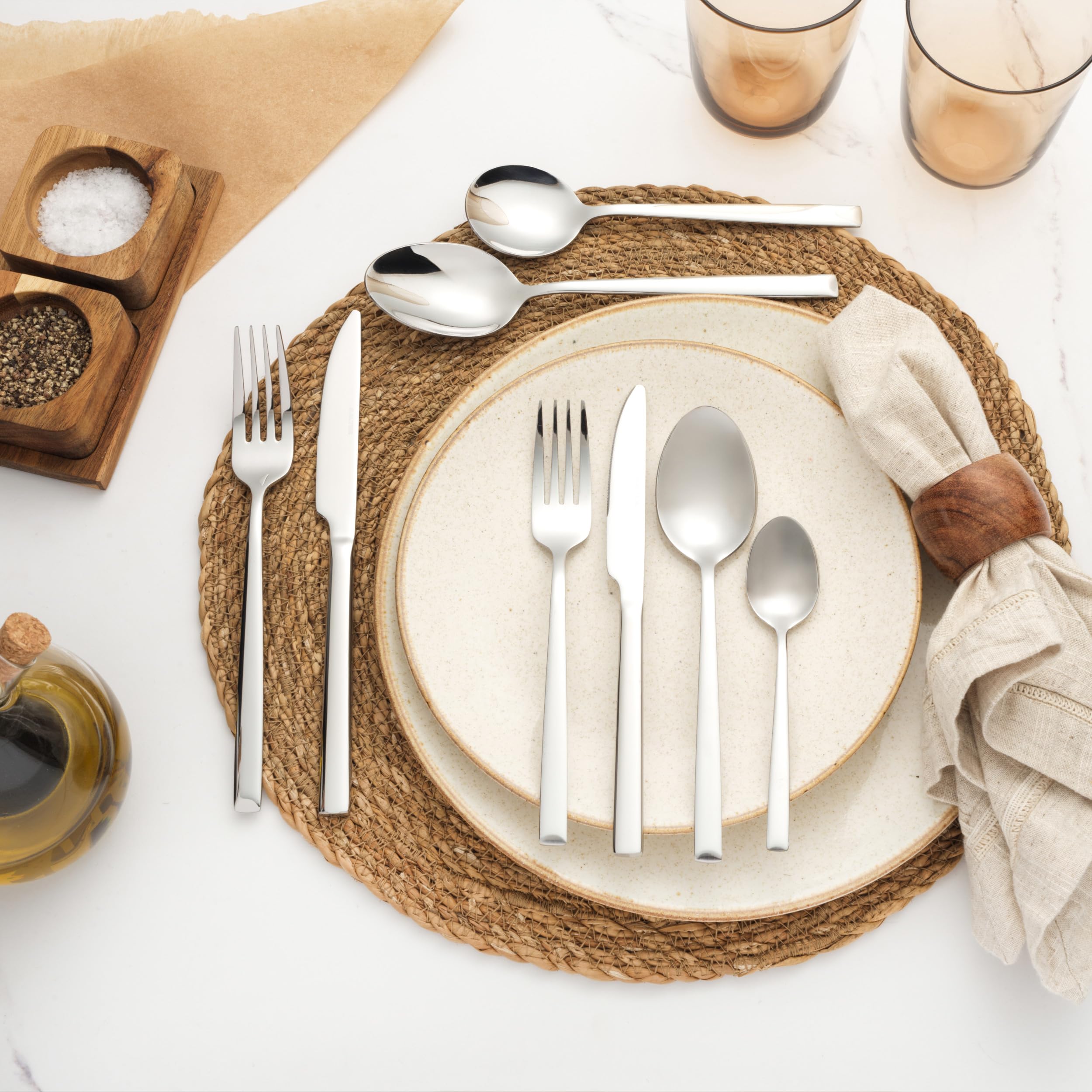 Salter BW12427EU7 Winslow 44 Piece Cutlery Set - Stainless Steel Silverware, Service for 6 People, Includes Knives, Forks, Teaspoons, Soup Spoons, Serving Spoons and Dessert Cutlery, 25 Year Guarantee