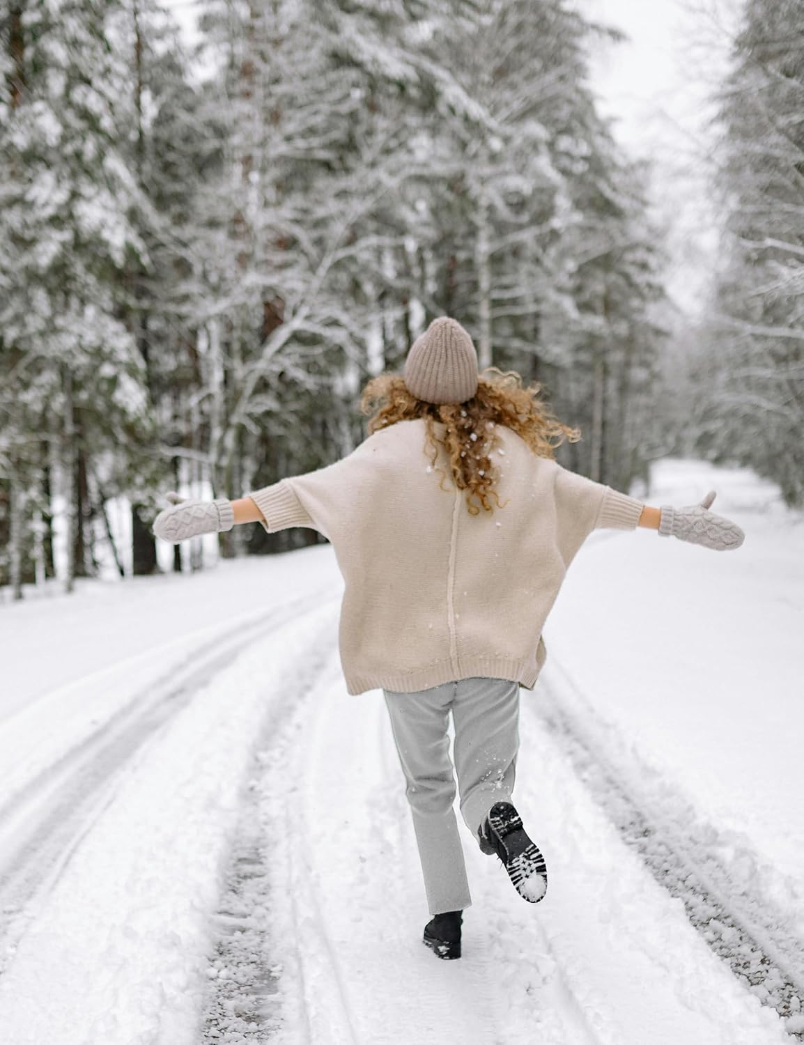 MAGCOMSEN Women's Sherpa Lined Sweatpants with Pockets Warm Thick Fleece Winter Casual Lounge Pants - Image 3
