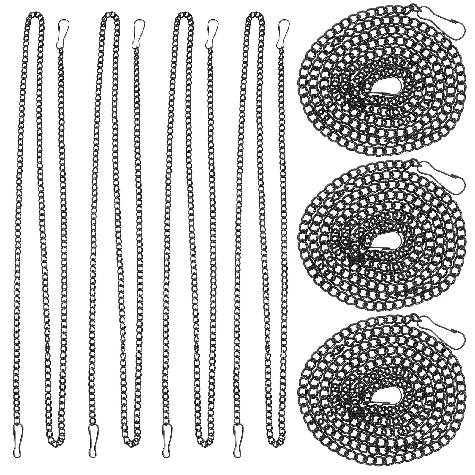 Cadenas de hierro negras para colgar jardineras y crear un ambiente natural en el jardín