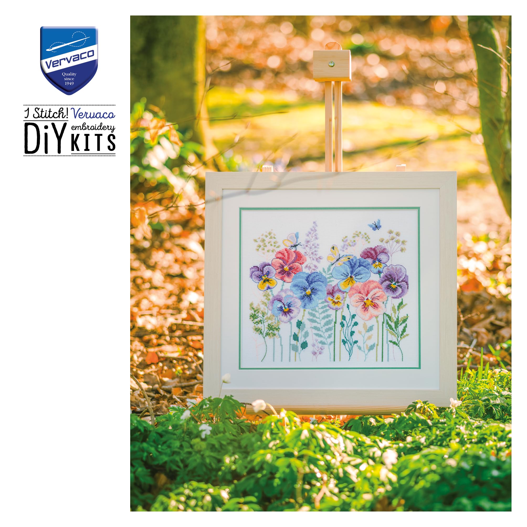 Vervaco Kit Punto Croce Contato VIOLE DEL PENSIERO ED ERBE Decorativi Per Pareti ca. 29 x 28 cm Set Fai Da Te Creativo Adulti Casa Decor Arte Da Parete Kit Per Hobby Cross Stitch