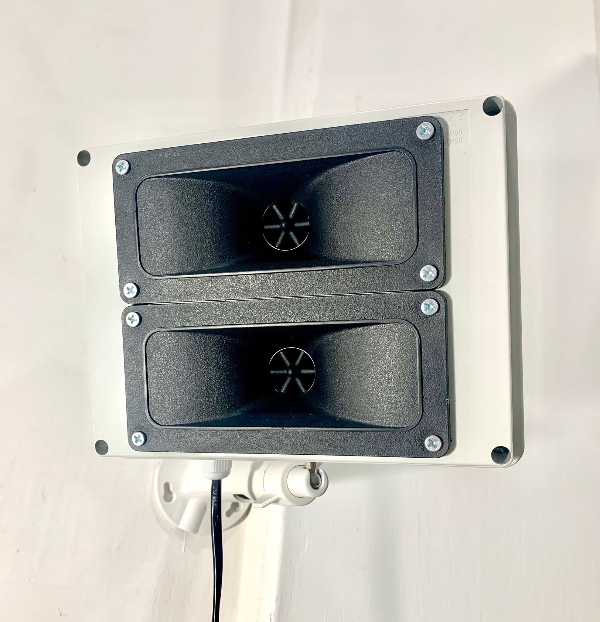Repelente repulsor disuasorio ultrasónico profesional de exterior para perros y gatos – versión ampliada de exterior 100 m²