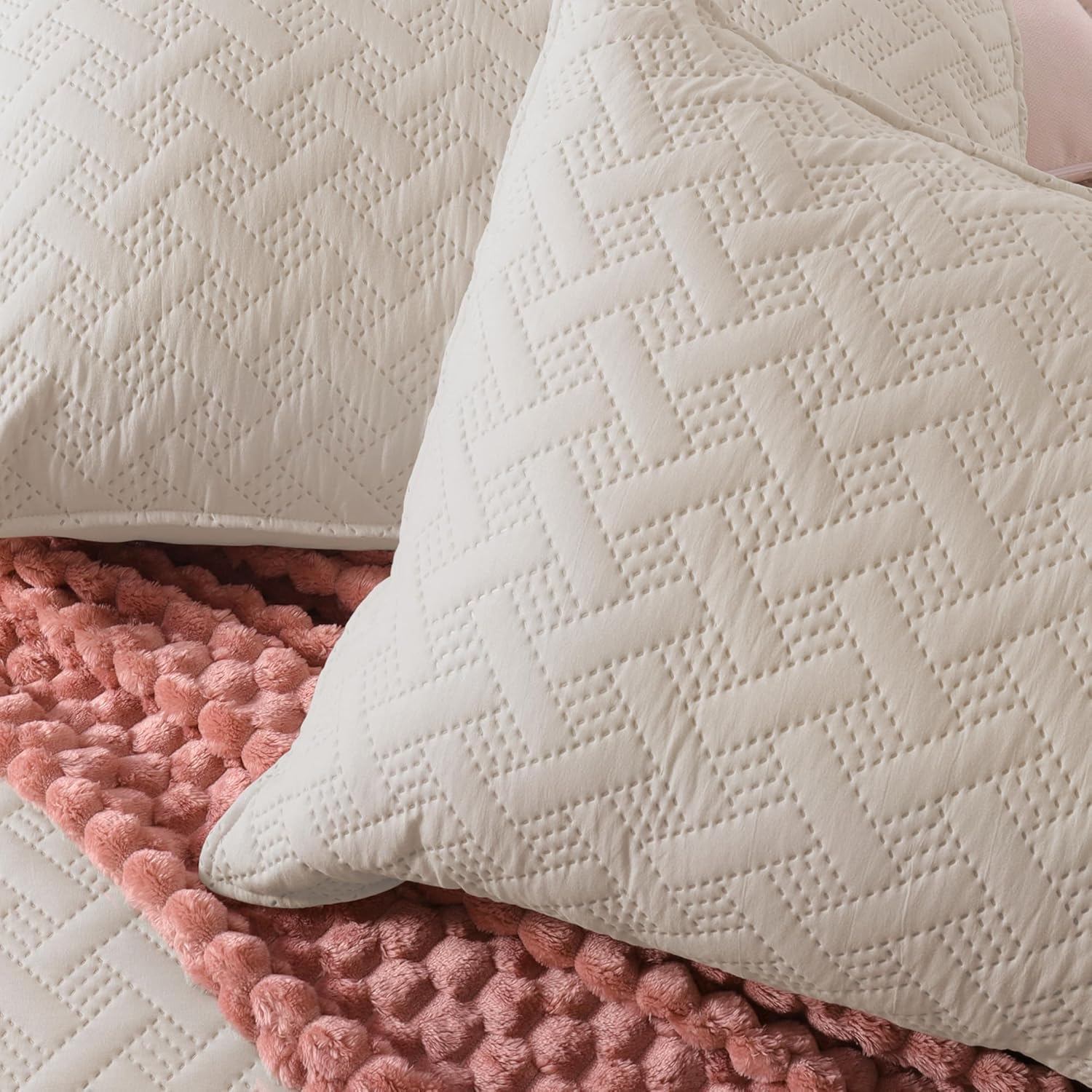 Exclusivo Mezcla Soft Quilt Set Queen Full Size, 3 Pieces Lightweight Quilts Brich Beige Bedspreads Coverlets Bedding Set for All Seasons, Weave Pattern - Image 4