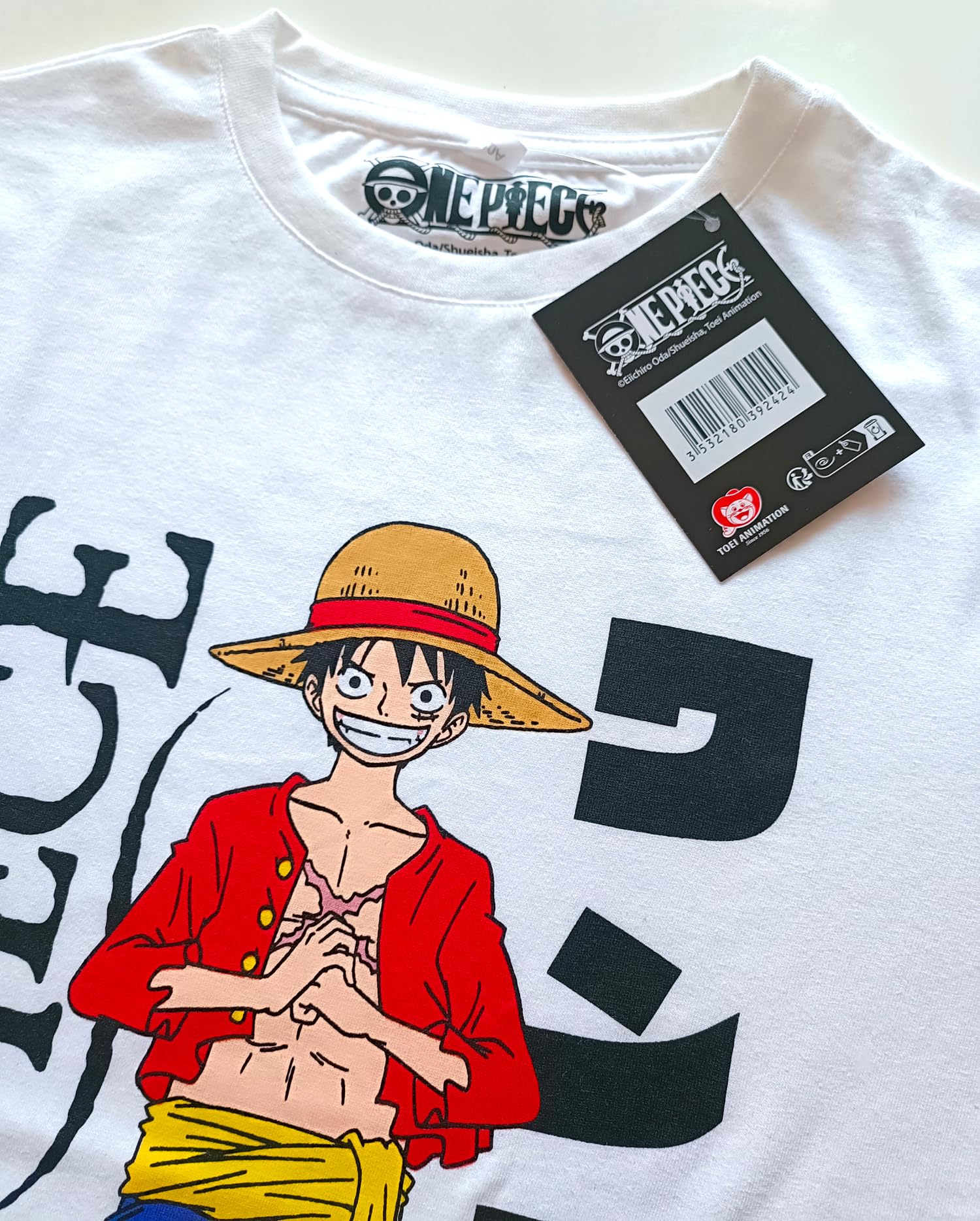 One Piece Maglietta Luffy con Il Suo Cappello di Paglia - Prodotto con Licenza Ufficiale T-Shirt per Bambini