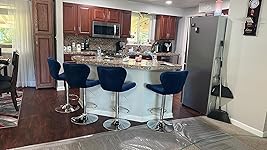 Review Image by Nayivi Reyes Nayivi Reyes