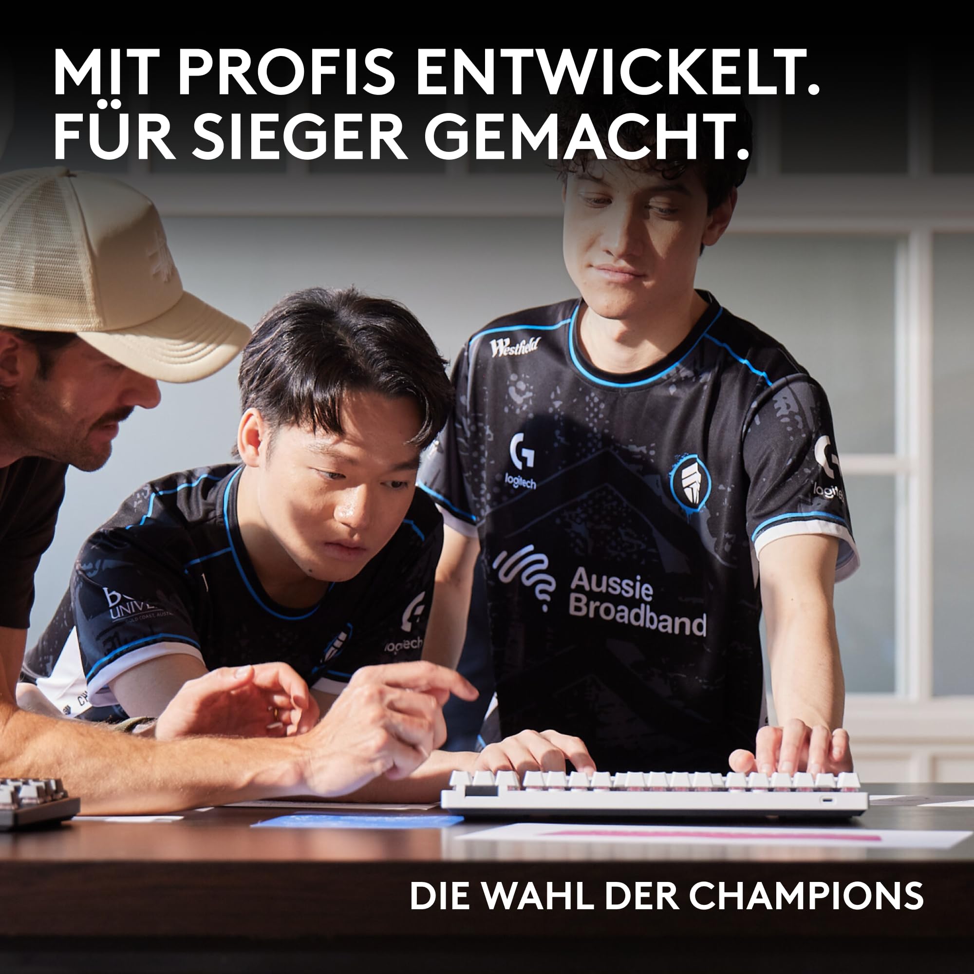 Logitech G PRO 2 LIGHTSPEED kabellose Gaming-Maus Rechts-oder Linkshänder, mit bis zu 4 anpassbar... Ansicht 8