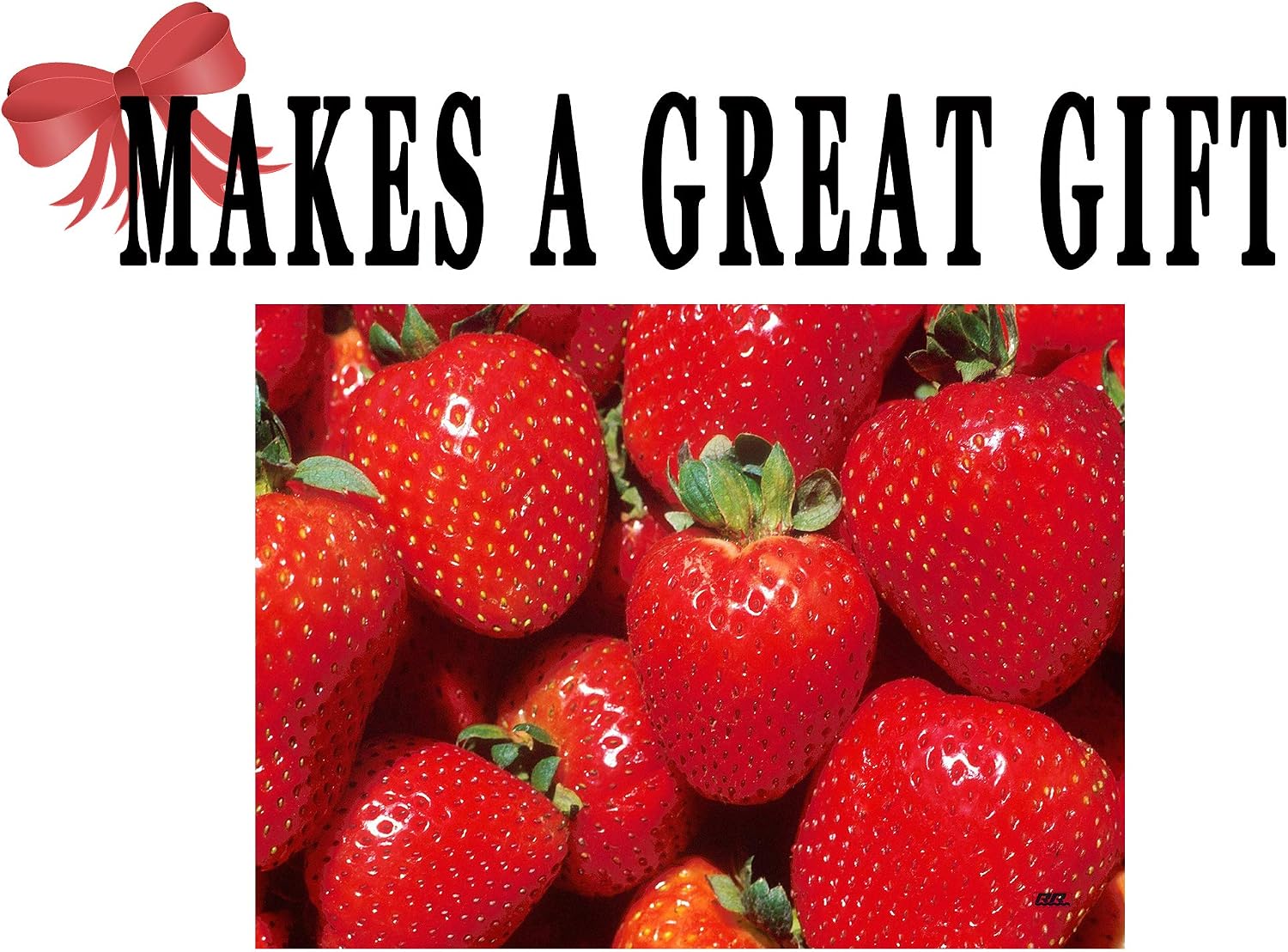 Rogue River Tactical Cute Fresh Strawberry Kitchen Glass Cutting Board Decorative Gift For Grandmother Wife Mom