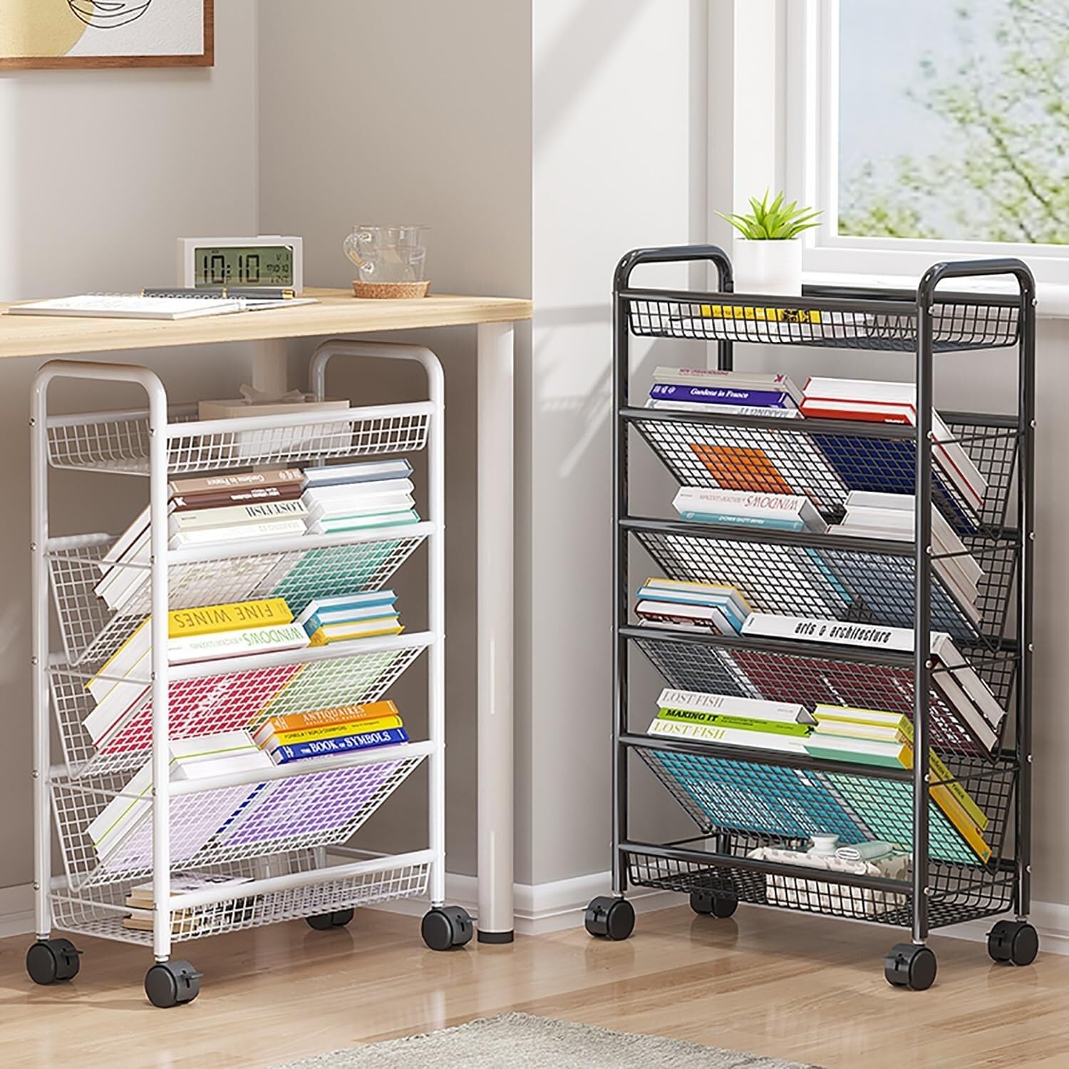 Rollbarer Bücherwagen mit Rädern für mobile Bücherregale, kompakter Schreibtisch-Aufbewahrungswagen, bodenstehendes Metall-Bücherregal/Eckregal, Zeitschriftenregal für enge Räume(Schwarz,5 Tier)