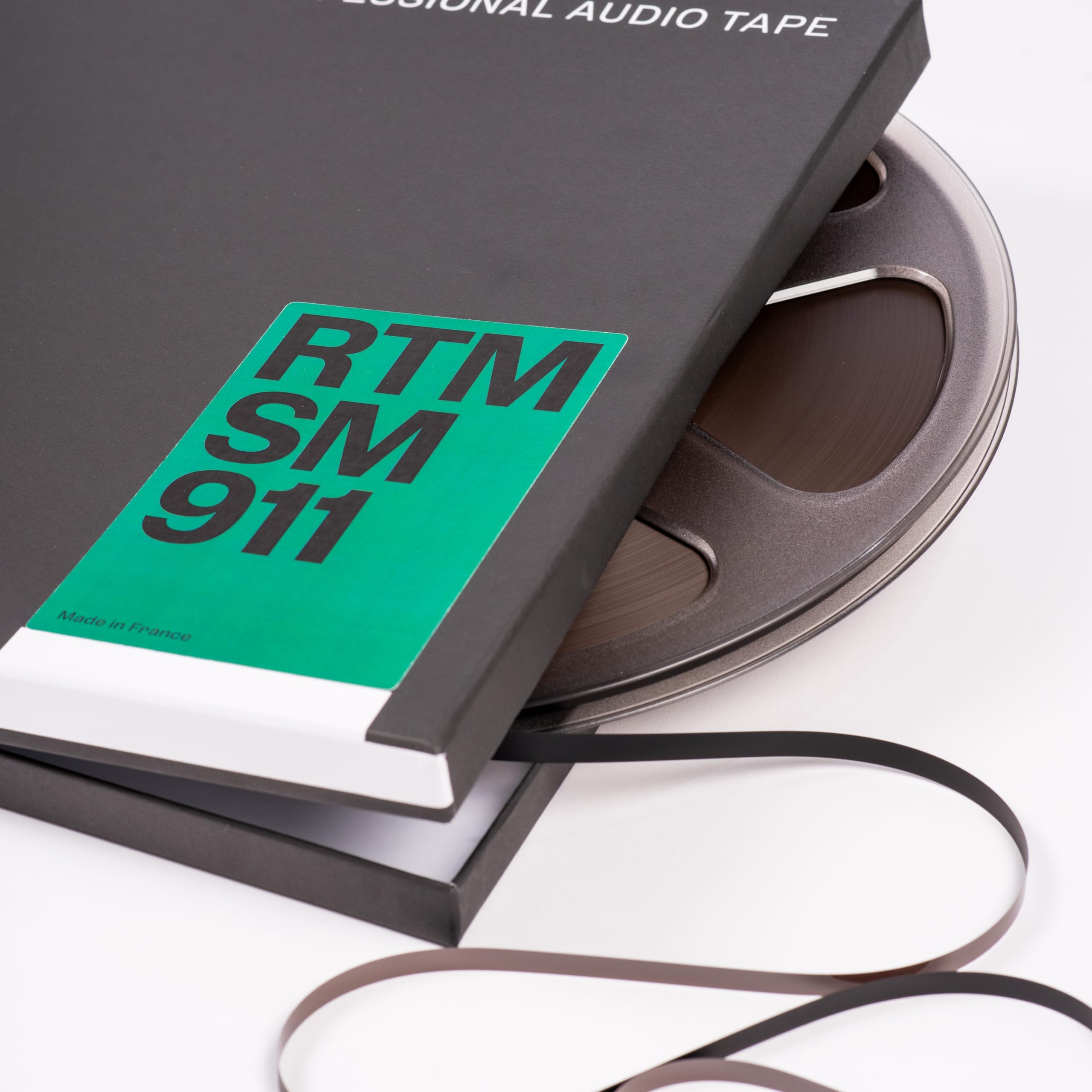 RTM Studio Master Recording SM 911 ¼ pollice - Nastro di Registrazione Analogico per la Registrazione Audio - Trident Bobina di Plastica da 762m - Diametro di 10.5 pollici (26,5cm)
