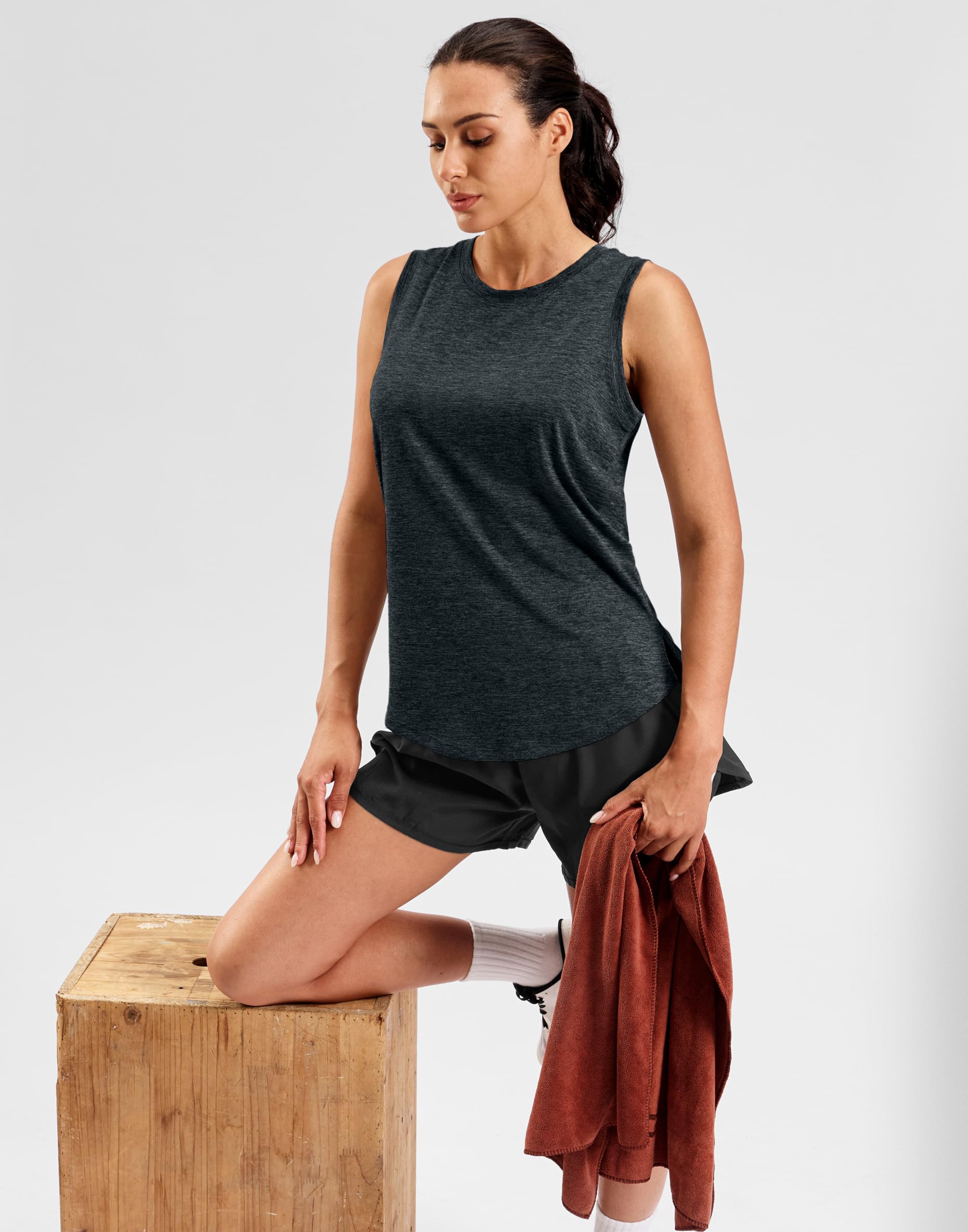 SANTINY Women's Lightweight Long Workout Tops Sleeveless Tennis Gym Yoga Shirts Athletic Running Tank Top for Women Loose Fit — view 7