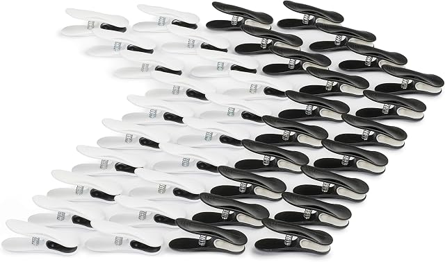 Soft Clip Clothes / Laundry Pegs (40 pieces, black-white, white-black) by culiclean