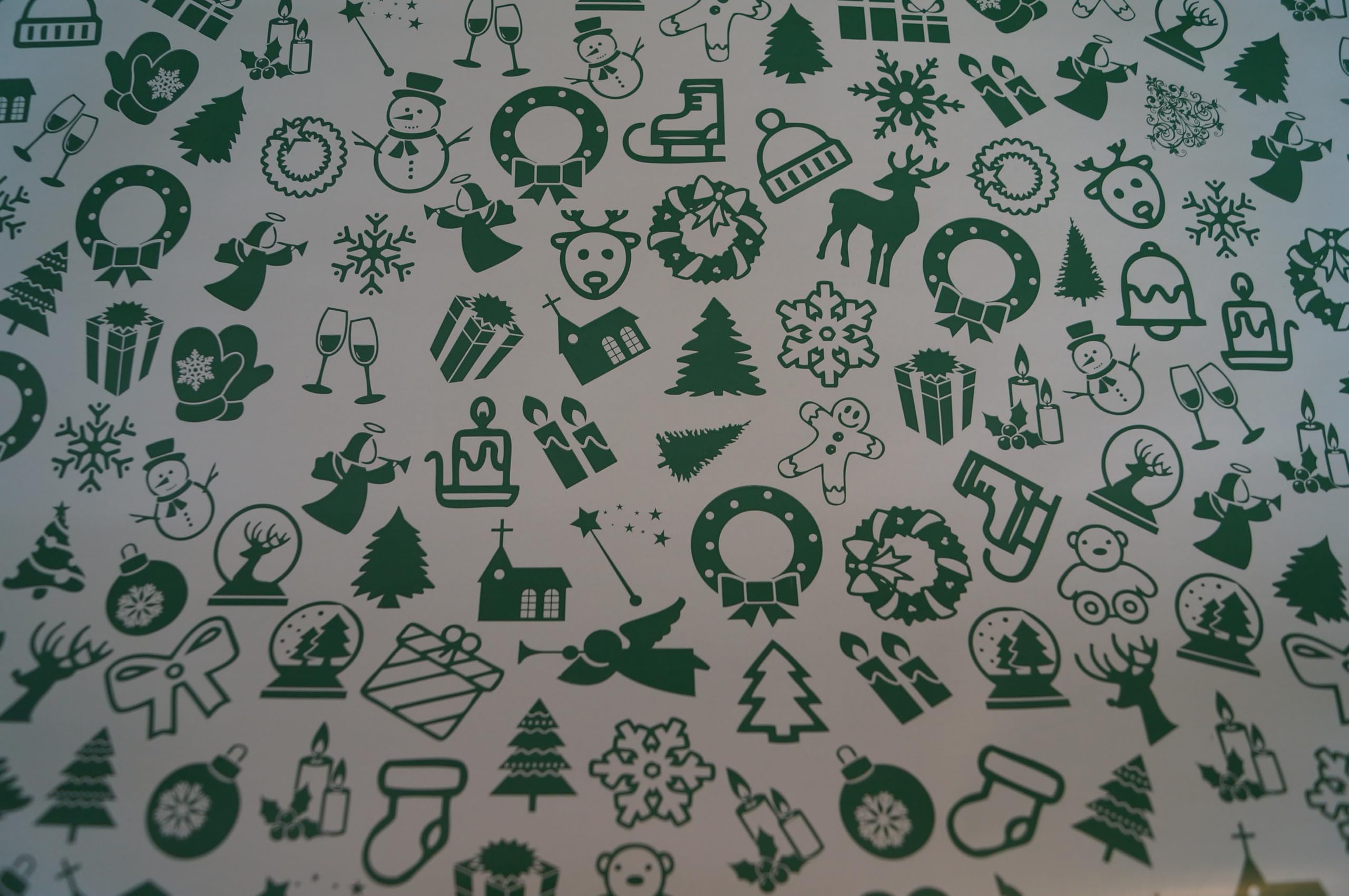 Geschenkpapier Weihnachten Weihnachtspapier Weihnachtsgeschenke Papier Kinder Familie 32 Rollen Set - 70cm x 2m, bunt, festlich mit diversen Motiven