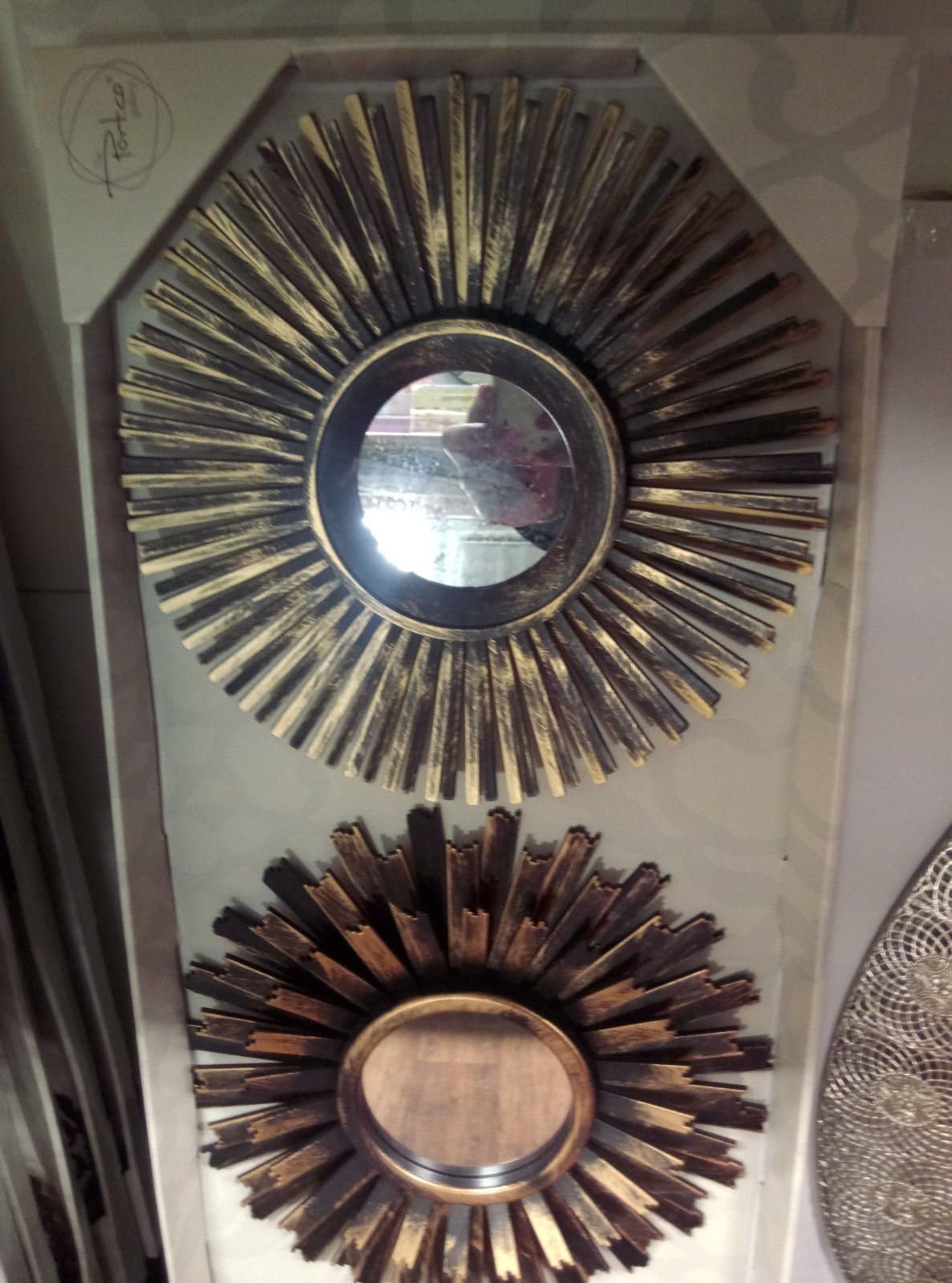 SET OF 3 Bronze Copper Poiting Design Wall Mounted Vintage Style Mirrors Wall Art Home Bathroom Living Room Decor