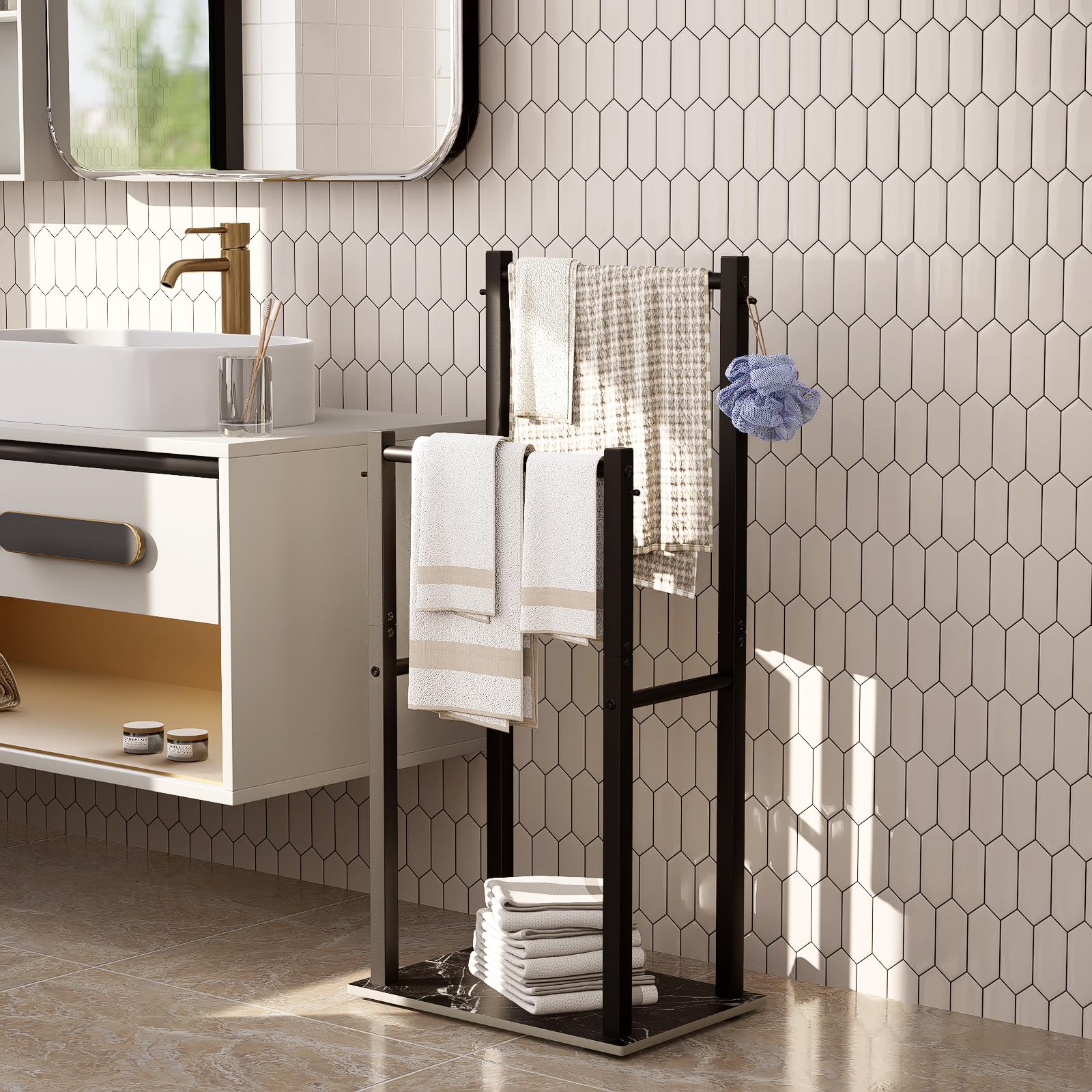 Yawinhe Porte Serviettes, Accessoires de Salle de Bain, Porte-Serviettes sur Pied avec 2 Barres, pour Serviettes de Bain, Vêtements, 39x26x80cm, Noir, SMJ002B-