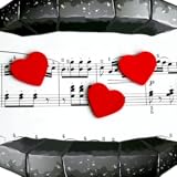 ╗Schauen Sie durch die Melodien und spielen Sie sie