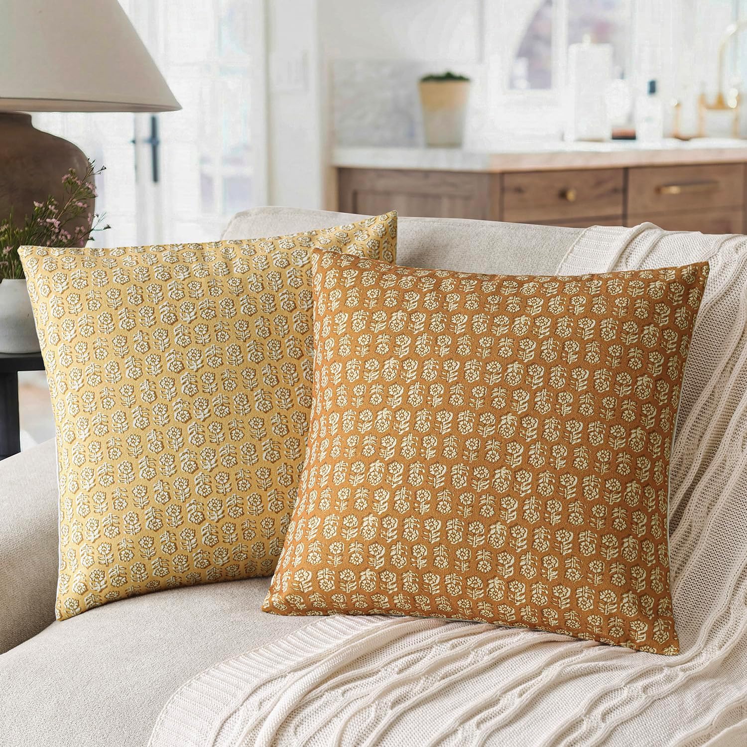 Foindtower Set of 2 Decorative Neutral Floral Print Throw Pillow Covers Vintage Accent Farmhouse Cushion Cover Boho Home Decor For Sofa Couch Chair Bedroom Living Room Outdoor,20×20 Inch,Golden Orange
