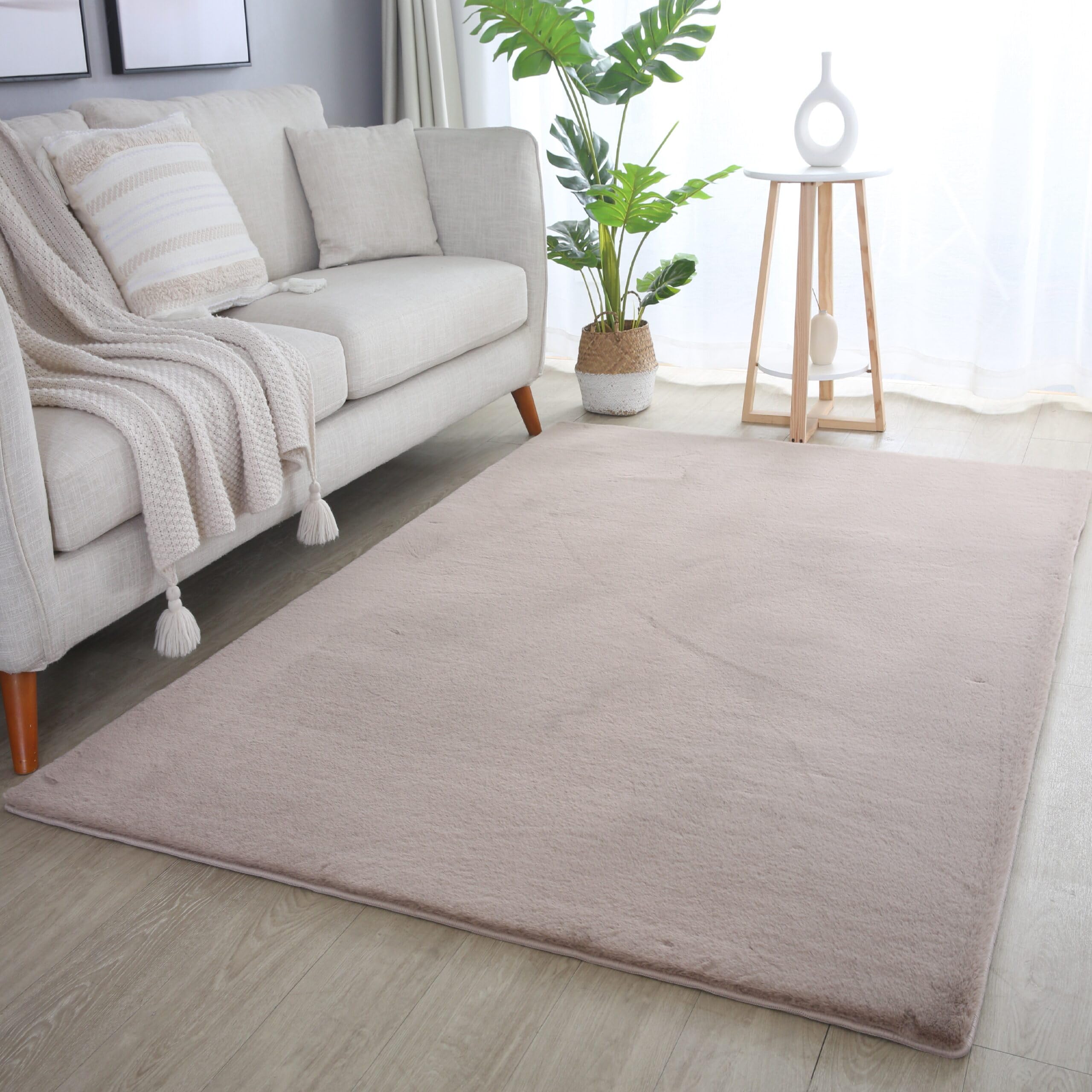 Plushtale Plain Living Room Area Rug Super Soft Poly Cotton Rug Cut Pile Machine Washable Foldable Modern Rug for Living Room Bedroom Hallway in 7 Colours- Beige- 200 x 280 cm (Rectangular)