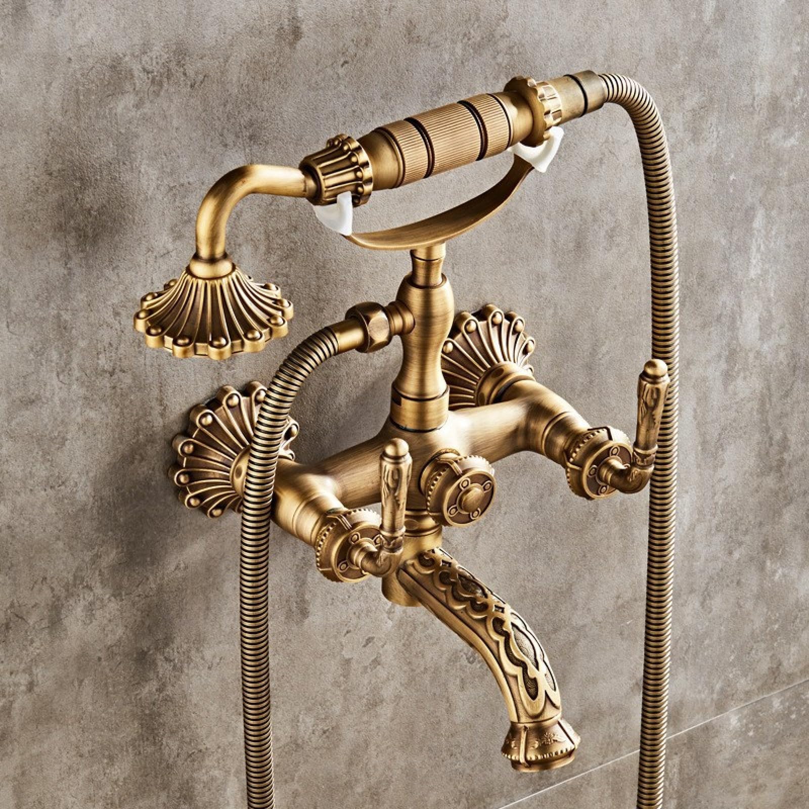 Fanjubei Carved Telephone Long Strip Switch Simple Handheld Shower With A Full Copper Antique-Style Carved Telephone With A Long Strip Switch