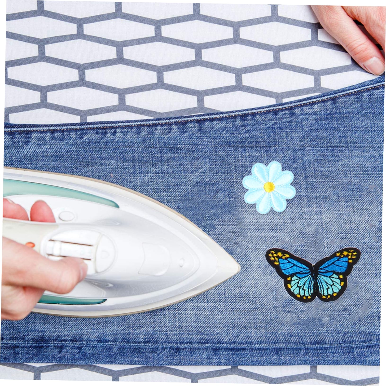 Gadpiparty 3 Set Toppe Termoadesive Ricamate Forma E Margherita Per Decorare Abbigliamento Borse E Costumi Facile Da Applicare Cucitura Per Personalizzare Stile 39 Pezzi*3
