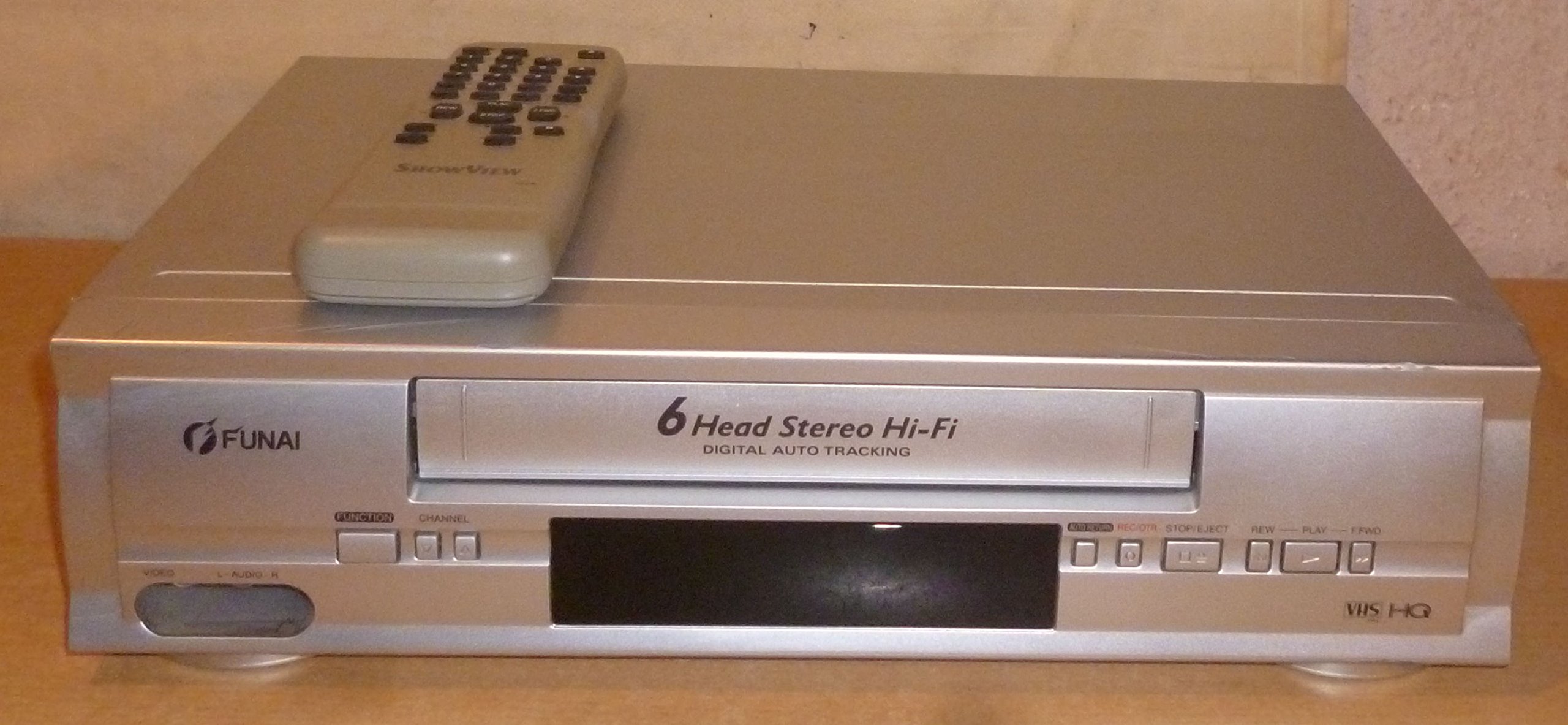 Funai 29 magnétoscope VHS 650 a (Argent)