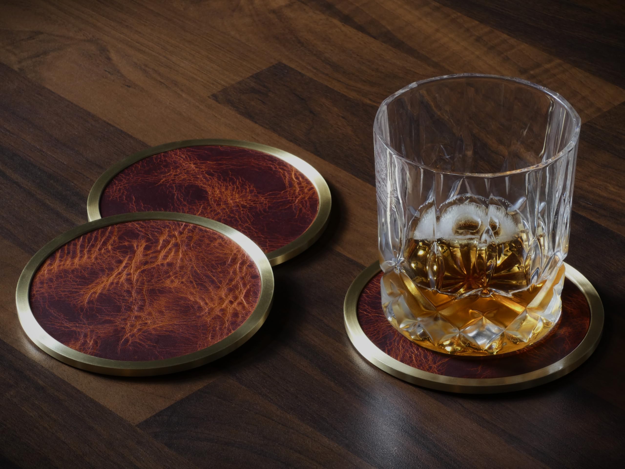 Lot de 4 dessous de verre en laiton et cuir italien