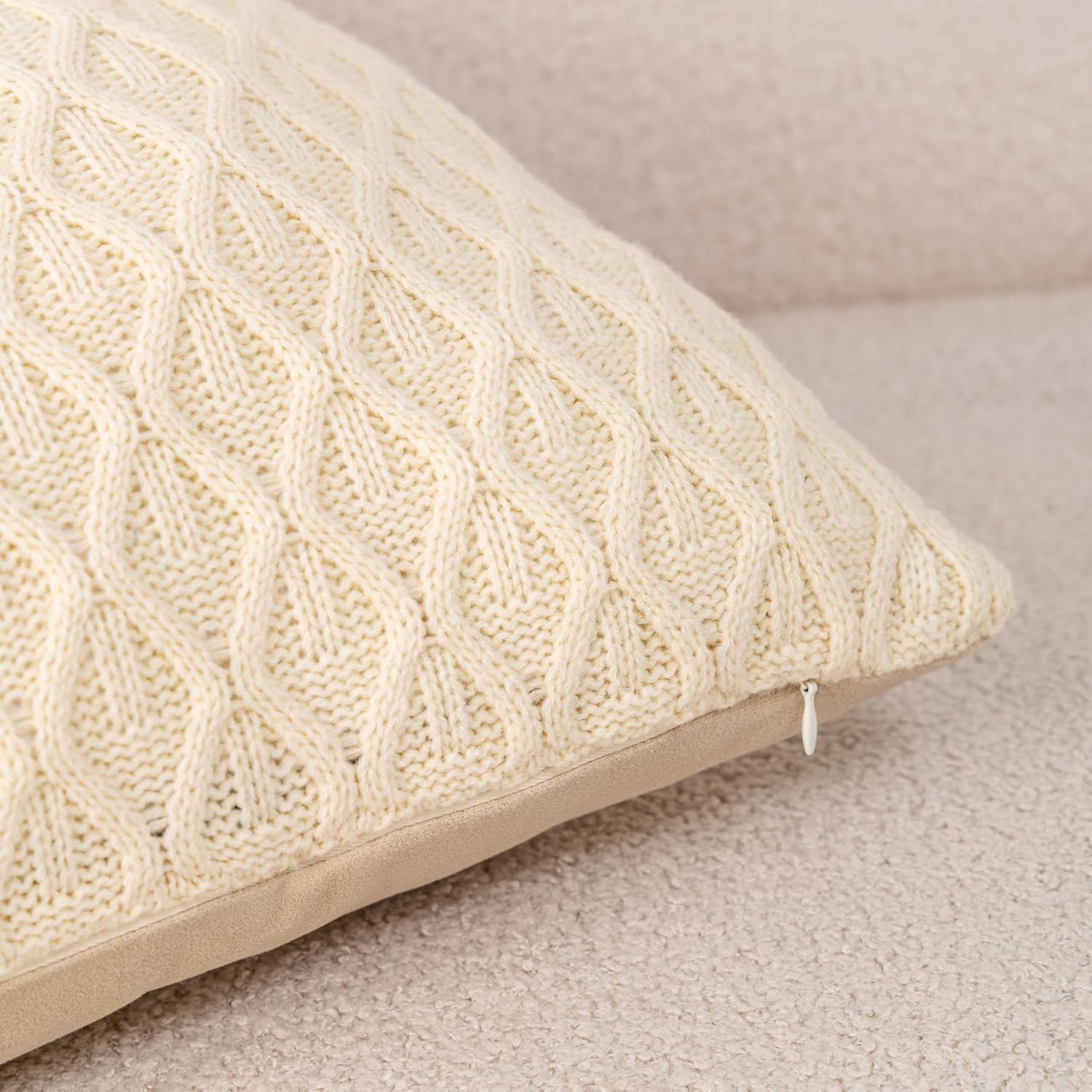 Pack of 2, Decorative Woollen Throw Pillow Covers Soft Accent Cushion Case Farmhouse Neutral Pillowcase for Couch Sofa Bedroom Living Room Home Decor 18 x 18 Inch Beige