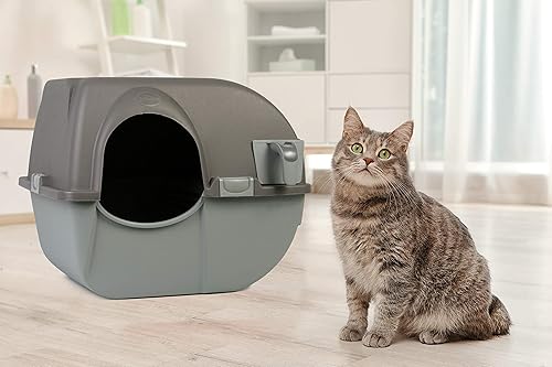Omega Paw Roll 'n Clean Self Cleaning Litter Box — lifestyle photo