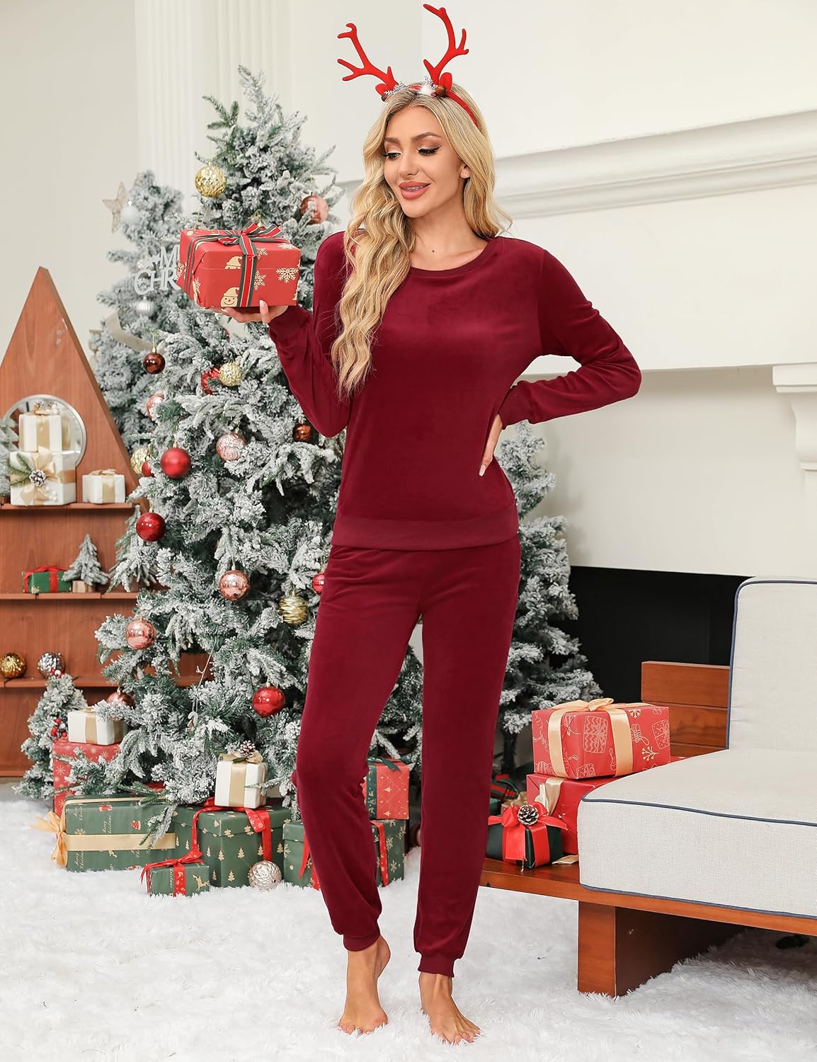 Totatuit Track Suits for Women Set Velour Sweatsuits 2 Piece Jogging Suits Loungwear Velvet Sweatpants with Pockets - Image 4