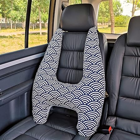 Amazon Co Jp シートベルトカバー 可愛い 子供シートベルトパット クッション 高さ調節 多機能 抱き枕 ごろ寝枕 ドライブ首保護 もちもち肌触り 柔らか 洗える 自動車安全 セキュア 長旅 頚部保護 カー用品 おもちゃ