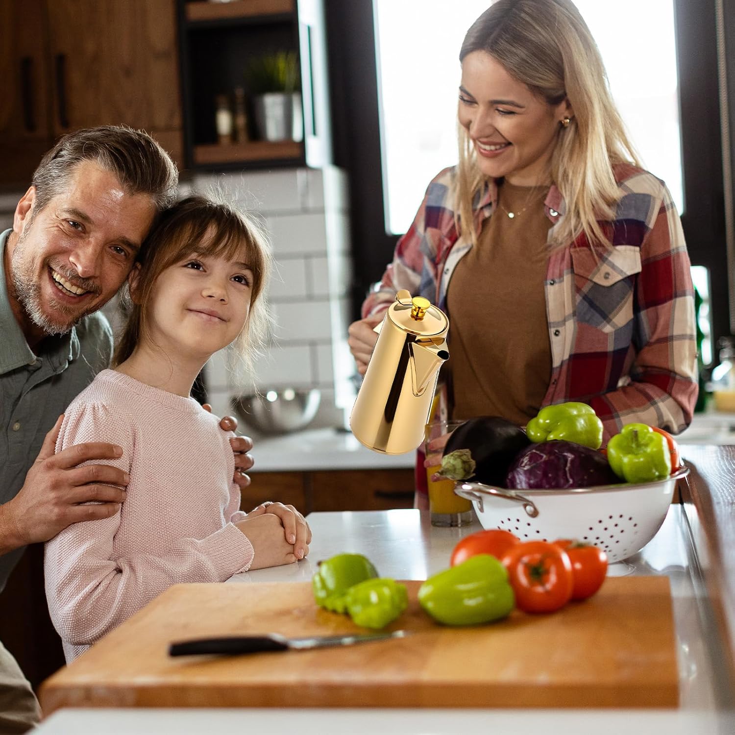 Honeydak 3 Pcs Stainless Steel Pitcher 2 L/ 67 oz Stainless Steel Kettle with Lid Metal Cold Water Pitcher Large Capacity Tea Kettle Jug Beverage Dispenser with Handle for Home Restaurant Office(Gold)