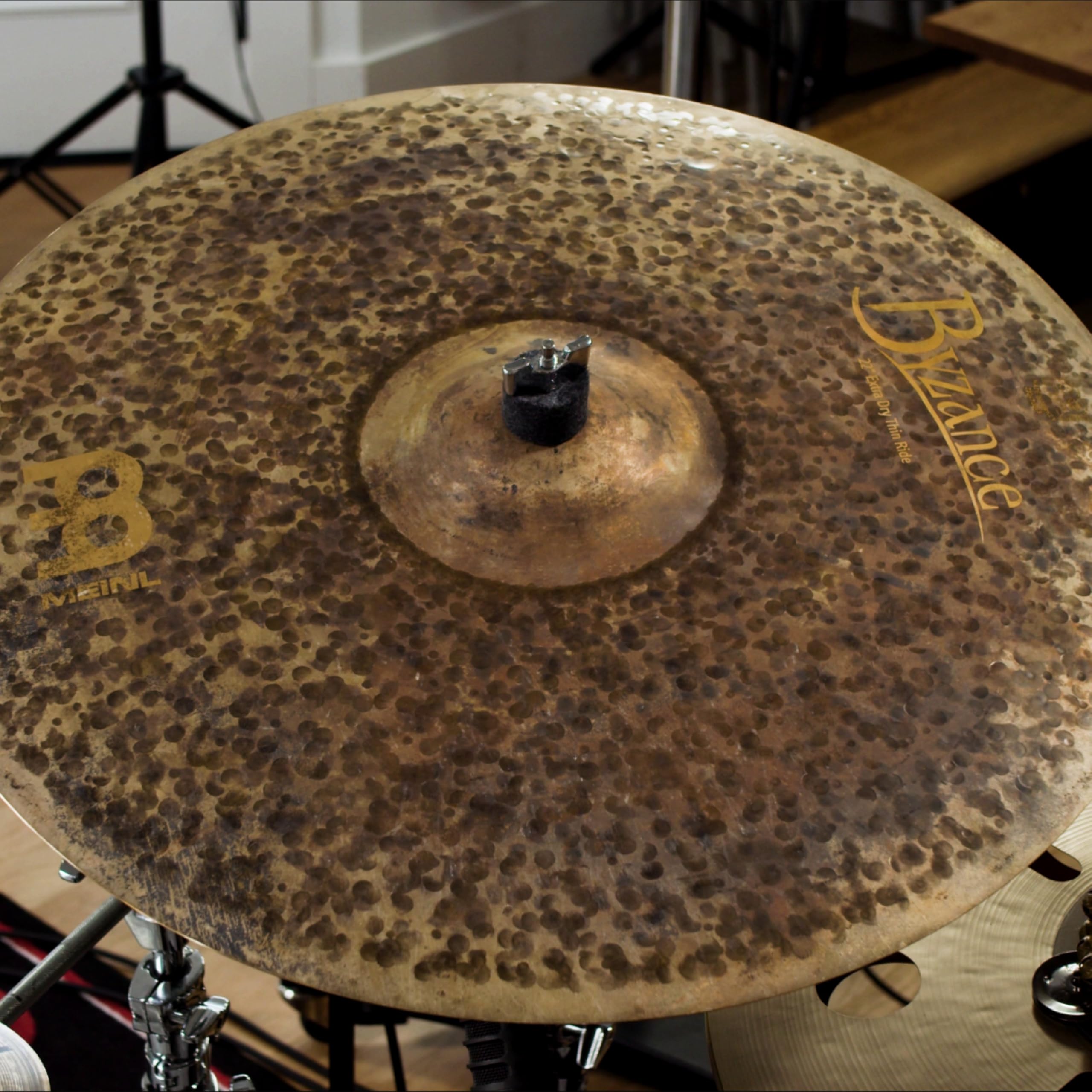 Meinl Cymbals Byzance Extra Dry Cymbale Ride Thin 22 pouces (55,88cm) pour Batterie - B20 Bronze, Finition Brute et Traditionnelle (B22EDTR)