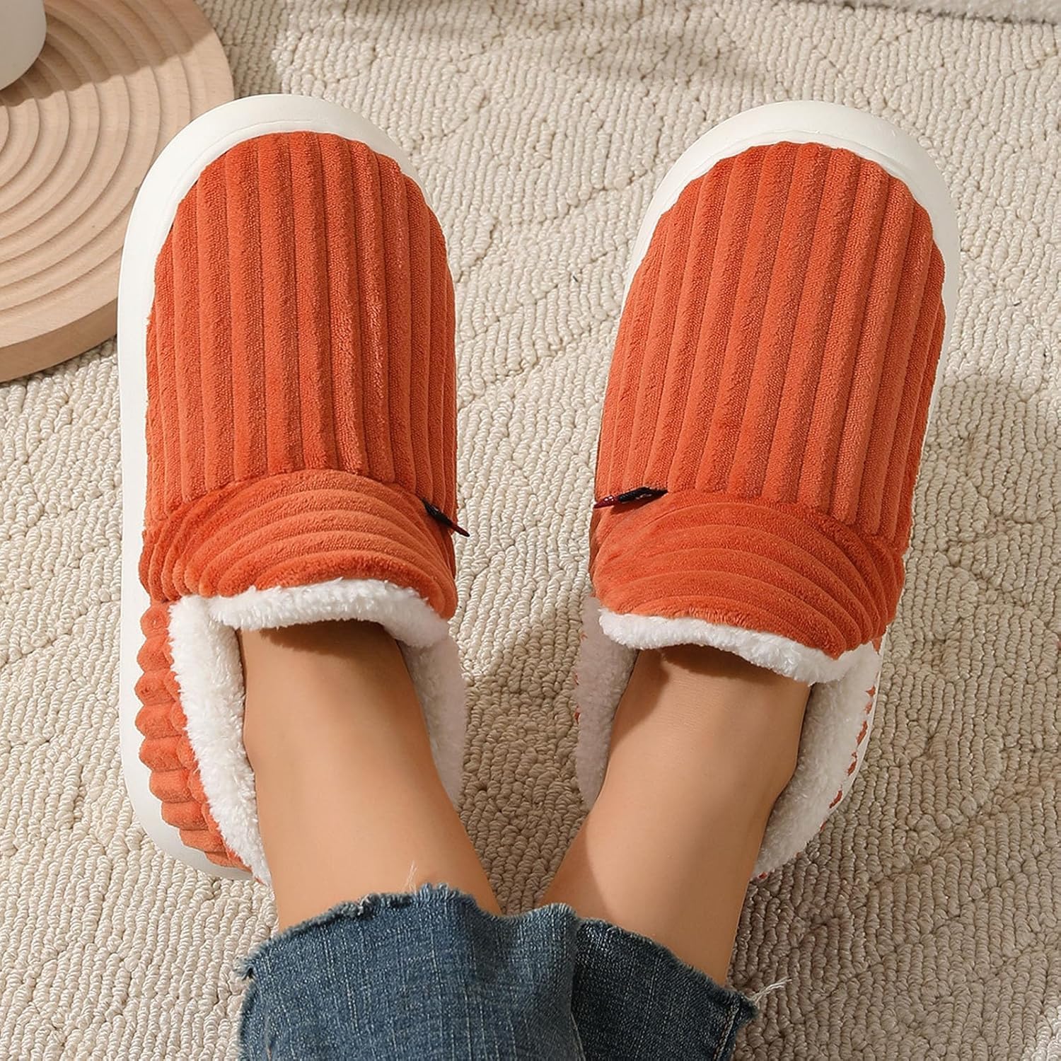 Chaussons Femme Hiver, Pantoufles Chaudes et Douillettes en Forme de Nuage, Antidérapantes pour Intérieur et Extérieur, Unisexe