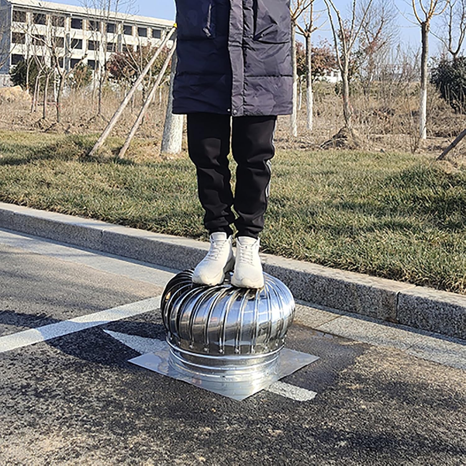 Roof Wind Turbines Cap Vents, Stainless Steel Rotating Ventilator Cap, Exhaust Wind Turbines Cap Roof Flue Vent, Attic Air Vent Ventilating Fan, for Houses Factory Attic Farm(110mm/4.3in)