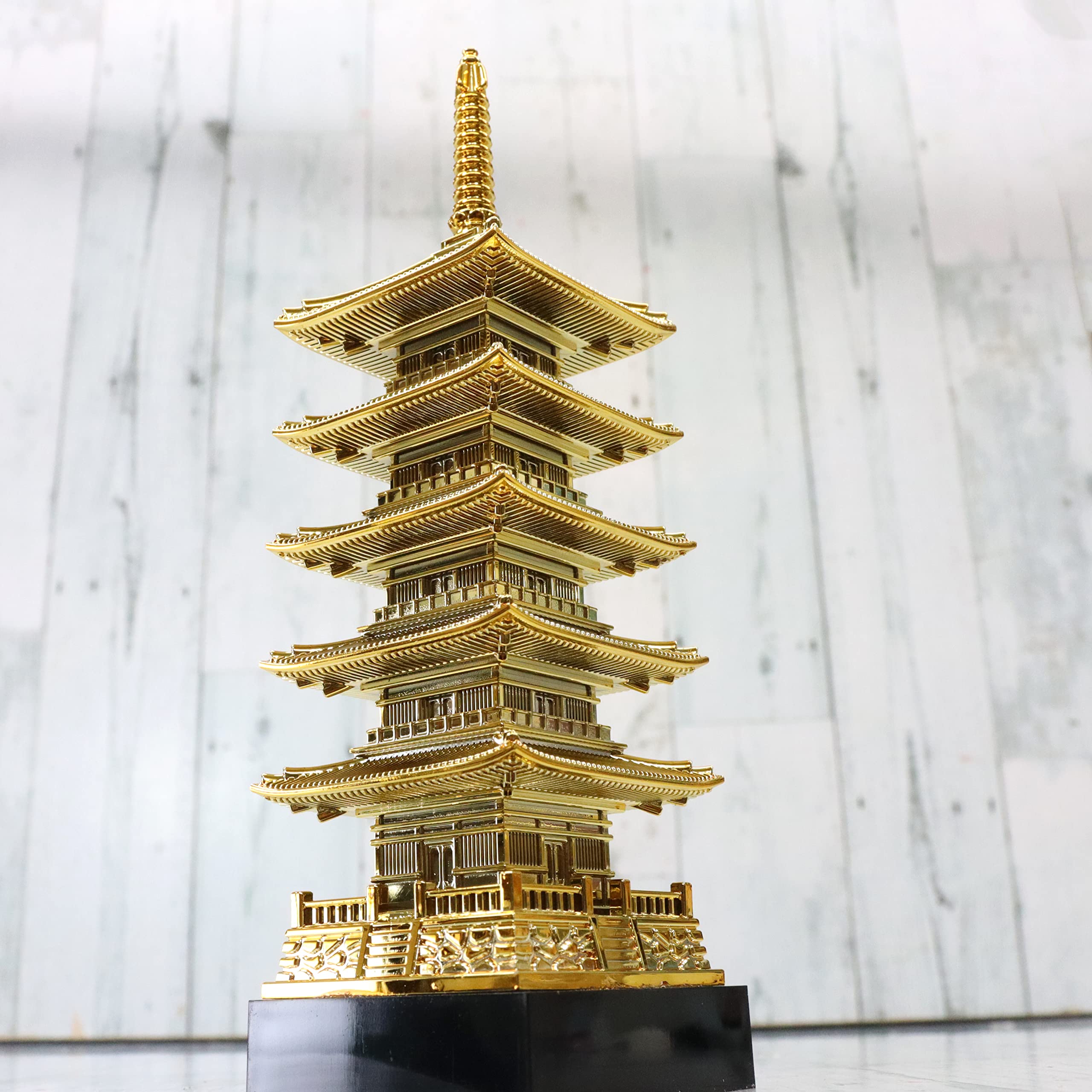五重塔 インテリア 置物 Amazon.co.jp: 日本製 五重塔 フィギュア 赤 全長17cm 日本のお土産
