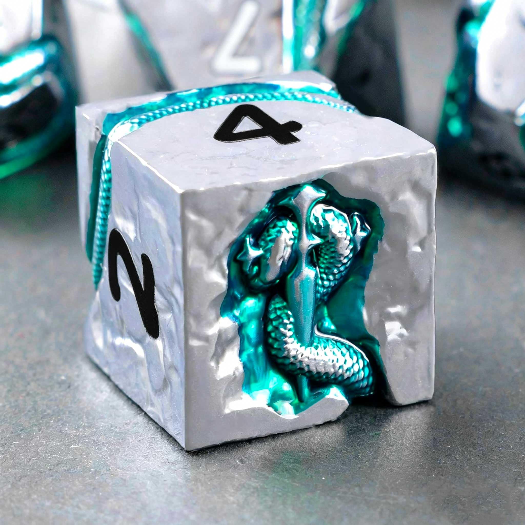 DND-Würfel-Set aus Metall für Dungeons and Dragons, Schlangen-Gravur, polyedrische RPG-Würfel, schwere D&D-Würfel mit Geschenketui für Pathfinder, MTG-Rollenspiele