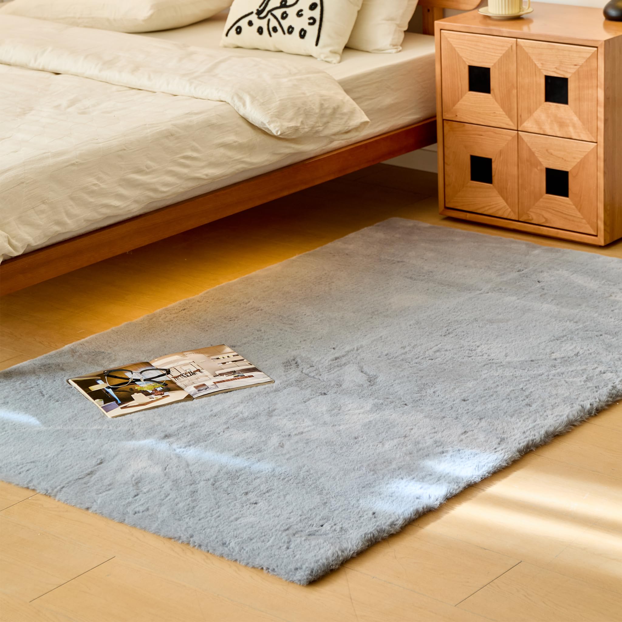 Amazon | FLIIRITAIA 北欧風 カーペット グレー ラグ 120×180cm（約1畳