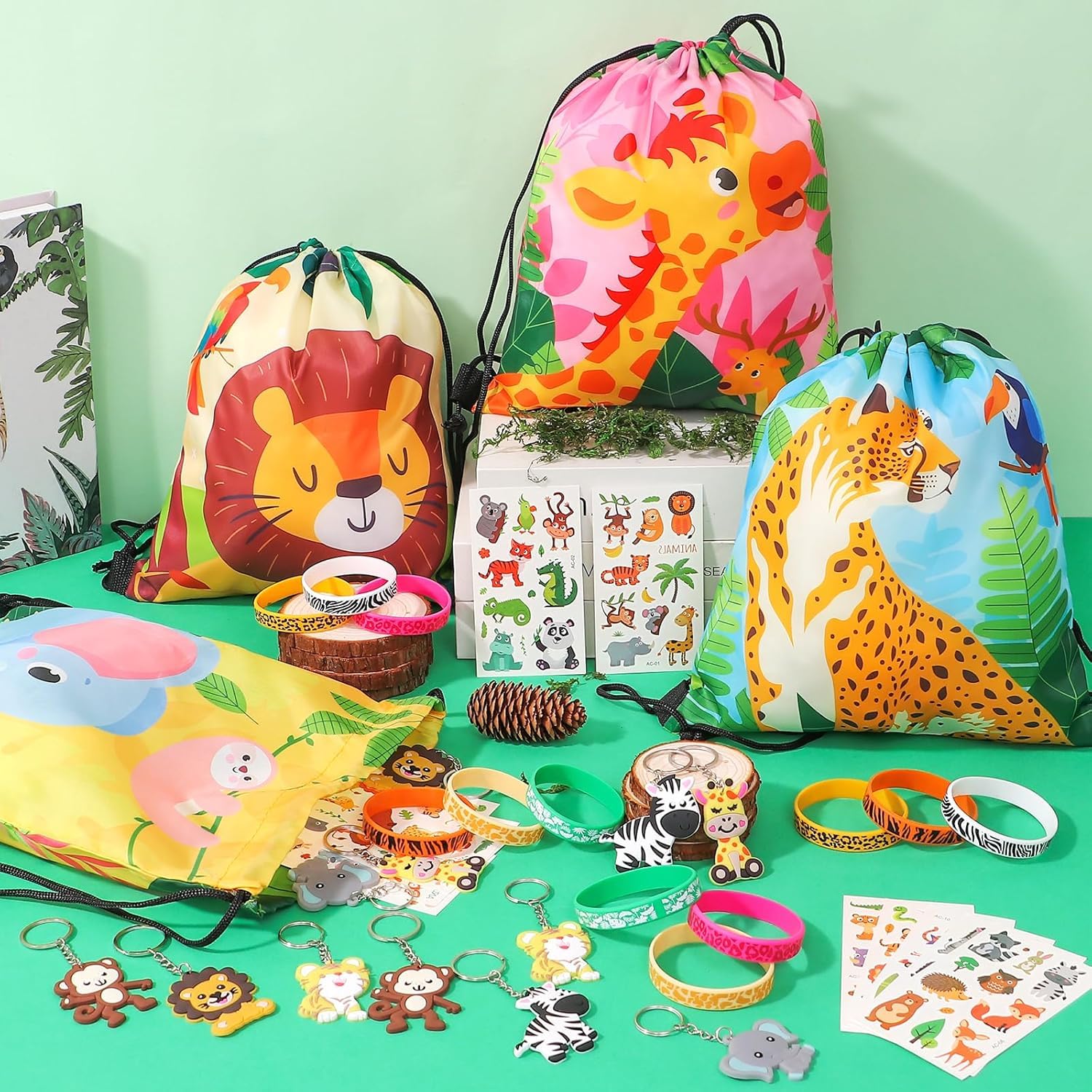 Cleboen 48 Pezzi Animal Gadget Compleanno Festa Animal Borse Coulisse Braccialetti in Silicone Portachiavi Tatuaggi Adesivi per Bambino Giungla Party Bomboniere Regalo