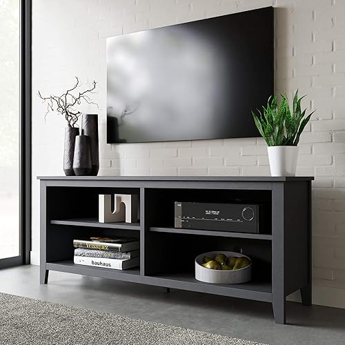 Edenbrook Stevens Classic - Soporte de TV y centro de entretenimiento para TV de 60 pulgadas, cuatro compartimentos, puertos de cable, color negro