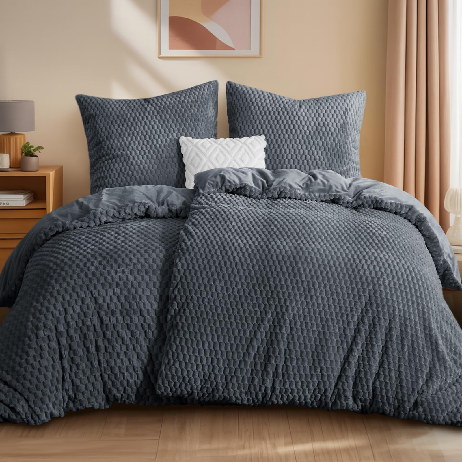 Produktbild von Omela 4 Teilig Warm Fleece Winter Bettwäsche 135x200 Silber Grau Cashmere Touch Plüsch Bettbezug Mit Kopfkissenbezug 80x80 Cm Flauschig Coral Fleece Microfaser Winterbettwäsche Set Reißverschluss