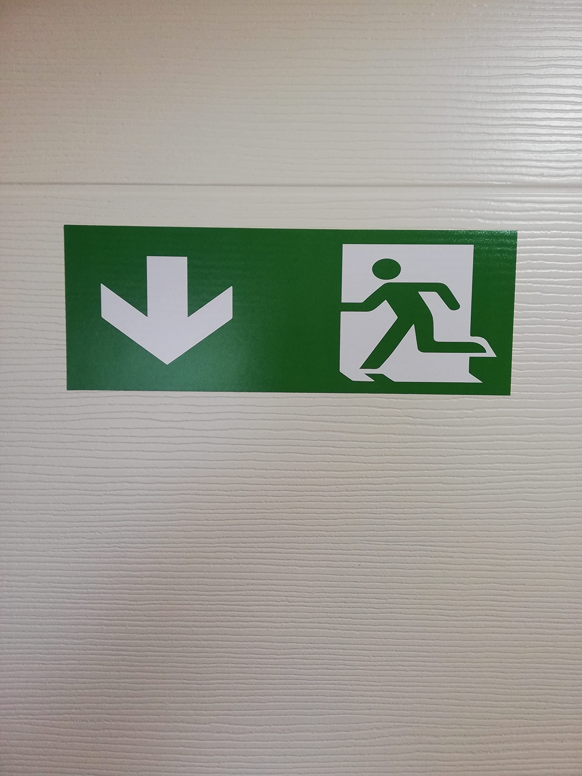 Primo Soccorso Cartello Uscita Di Emergenza Da Stampare: Scarica Gratis Il  Tuo Preferito Cassetta Primo Soccorso, image size:1920x2560