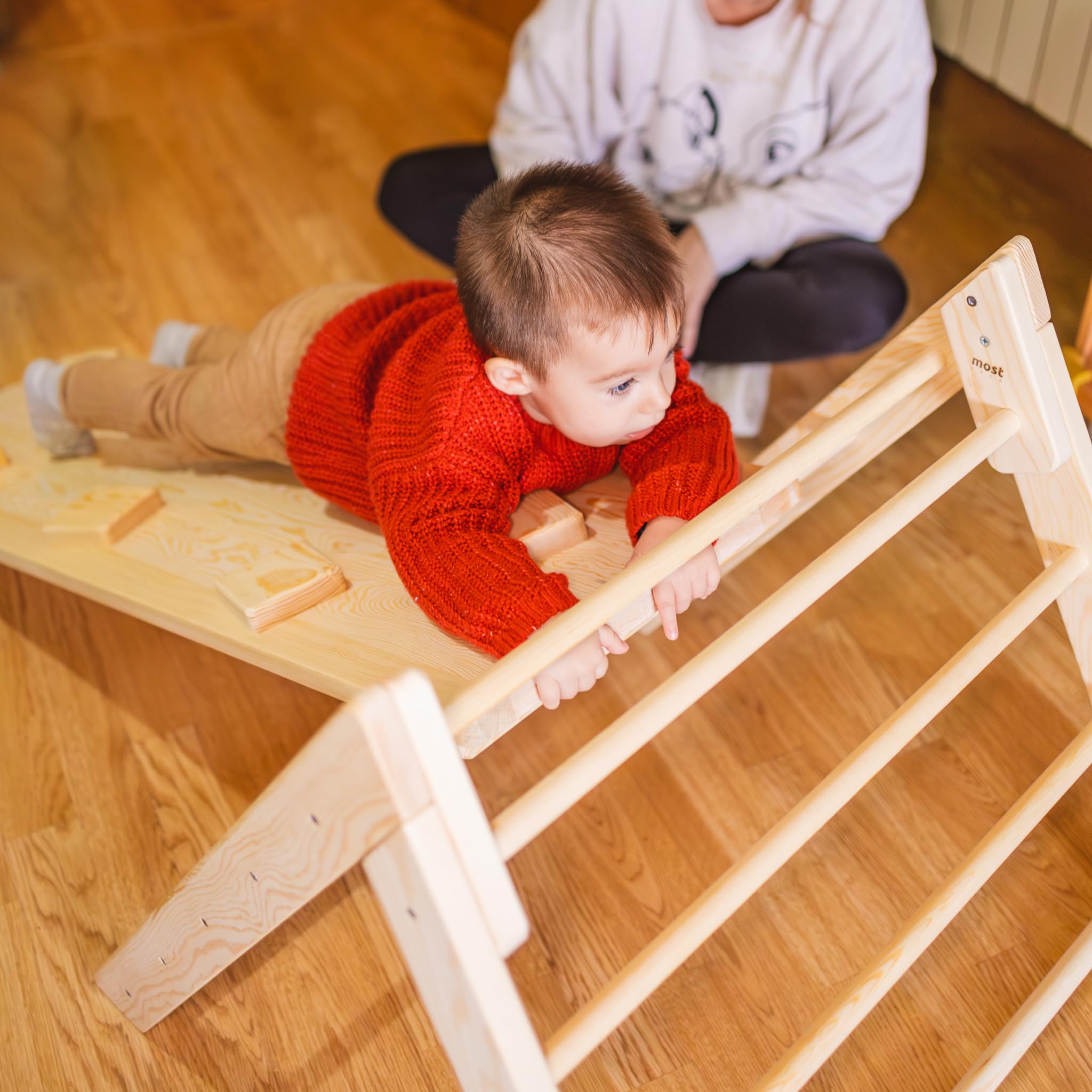 Rampa escalada rocódromo HECHA EN ESPAÑA para triángulo cubo o arco pikler de madera maciza para Bebés y Niños. Ideal para autoconocimiento y primeros pasos. Regalo infantil para bebés