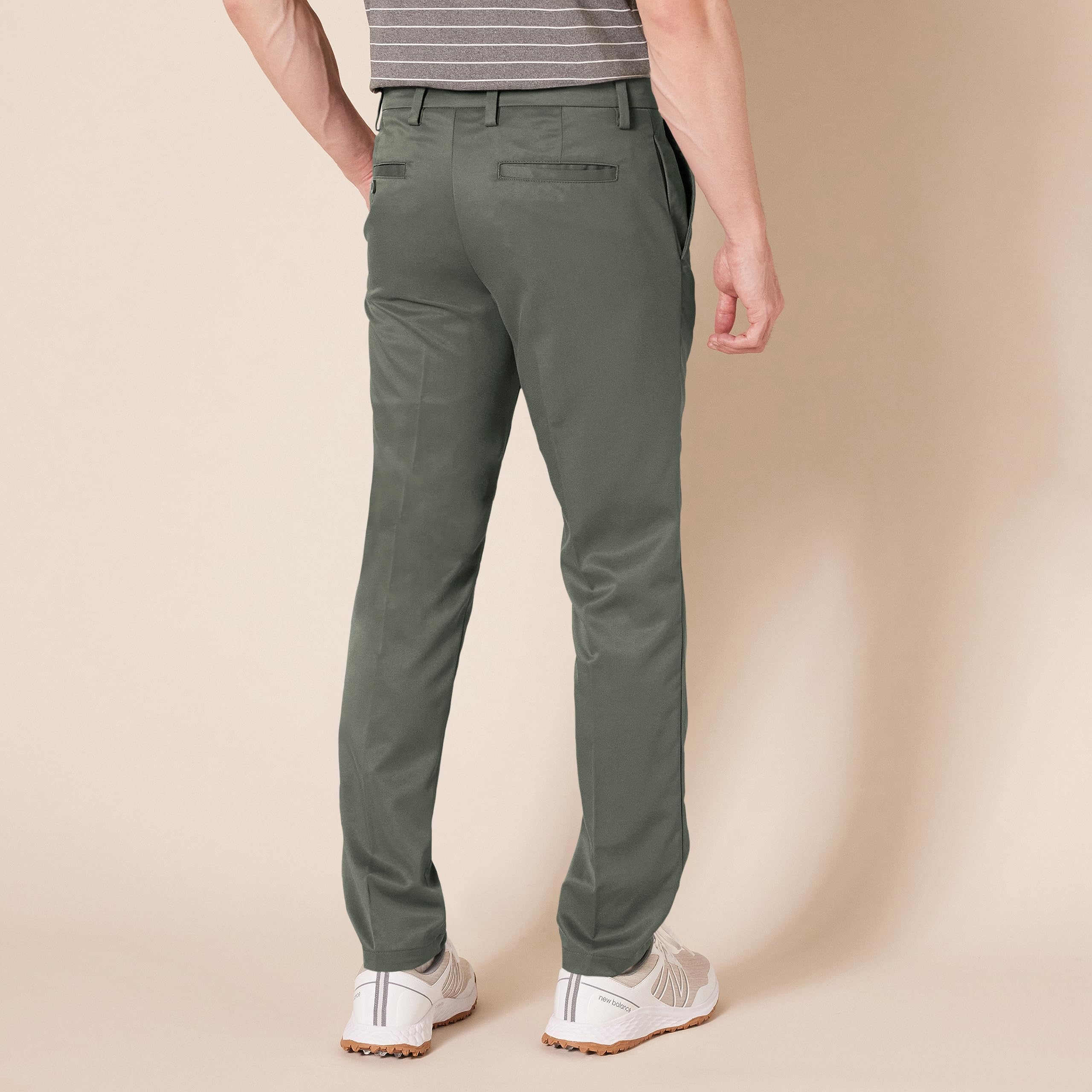 Amazon Essentials Hombre Pantalón de Golf Elástico de Corte Ceñido — view 2