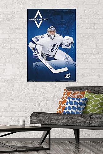 Miniatura 2 de Trends International NHL Tampa Bay Lightning - Póster de pared de Andrei Vasilevskiy 19, 22.375 x 34 pulgadas, versión sin marco
