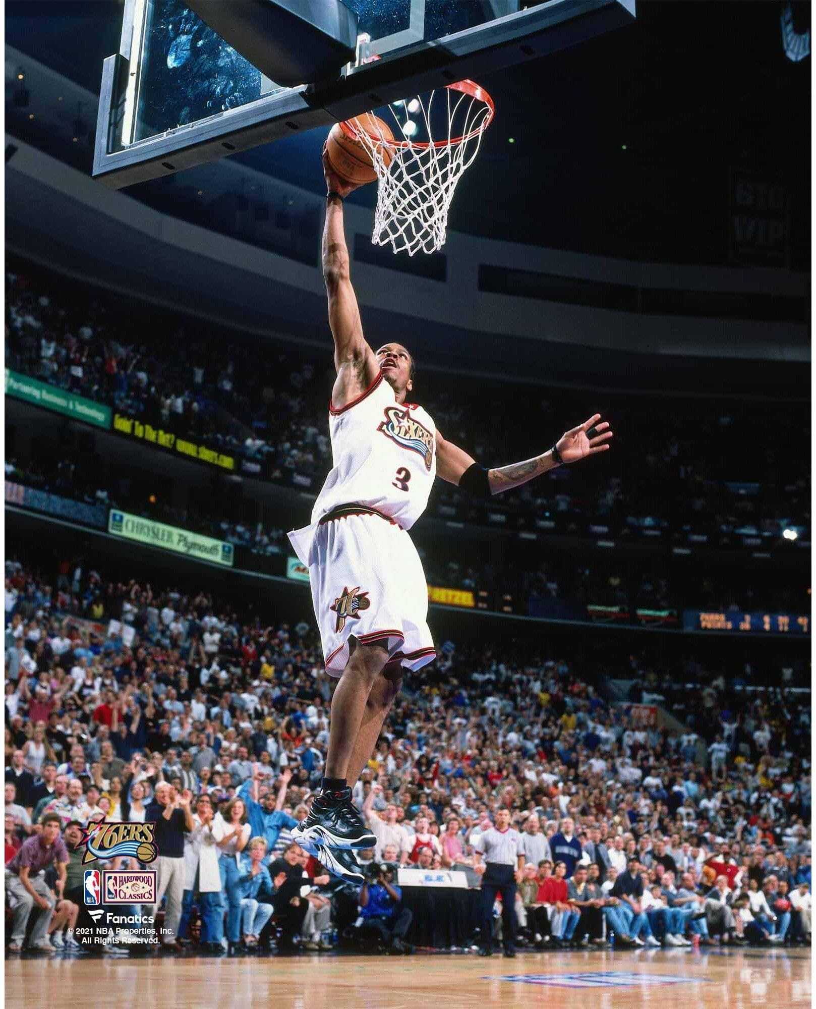 Amazon.com: Allen Iverson Philadelphia 76ers Unsigned One Handed 