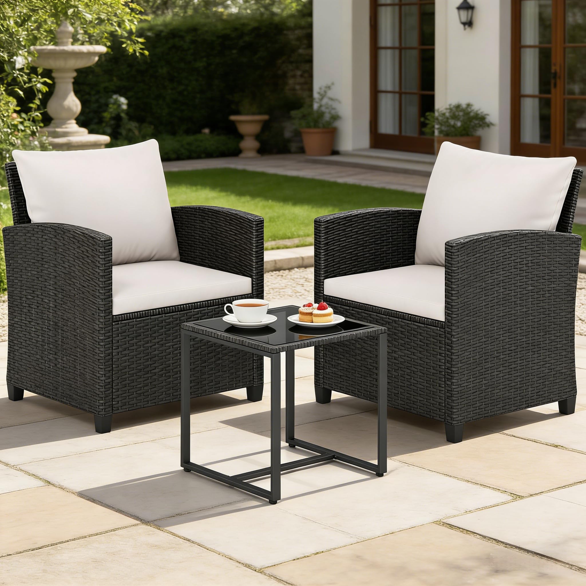 LIFEZEAL - Juego de salón de jardín para 2 personas, muebles de exterior de ratán PE con 2 sillones, cojines y mesa auxiliar de cristal templado, 3 piezas para balcón, terraza (negro+beige)