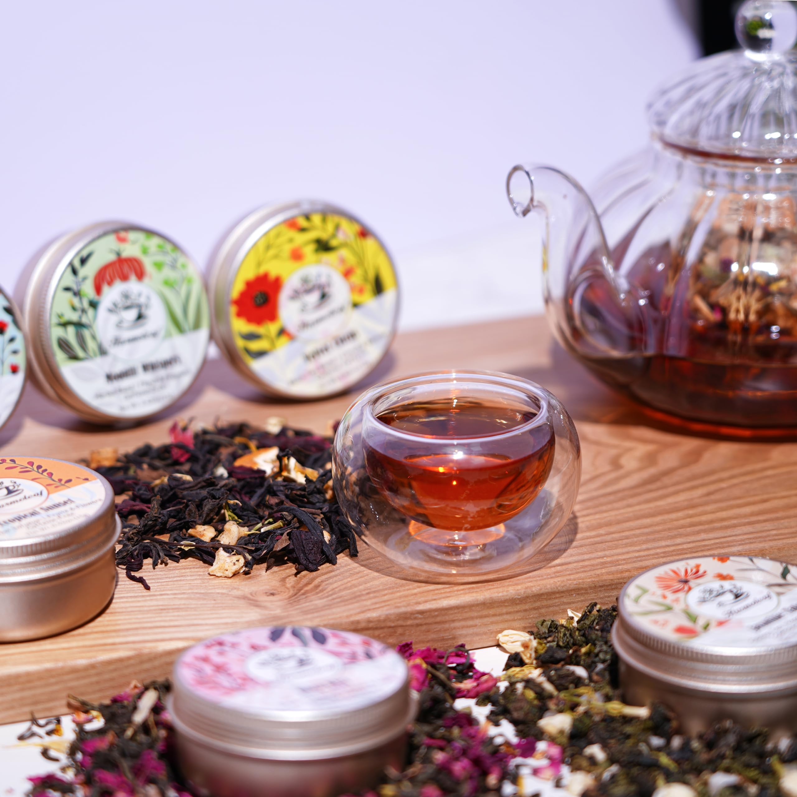 Harmoleaf Coffret cadeau Discovery Collection – 6 mélanges artisanaux à base de plantes avec tasse en céramique à double paroi, cuillère à mélanger et passoire | Échantillon de thé en vrac bio