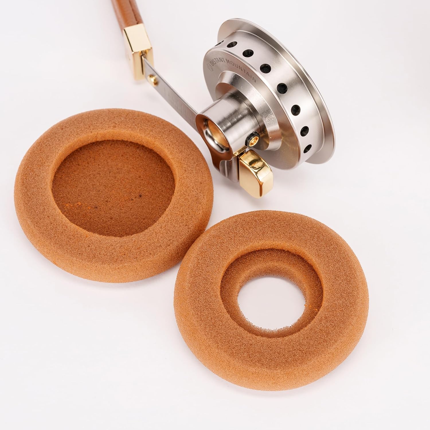 DISTANT MOUNTAIN Toyama Distant Mountain Wired On-Ear Headphones, Portable, Semi-Open, Semi-Open Type, Retro Vintage Design, Headphones, Headset (Brown)