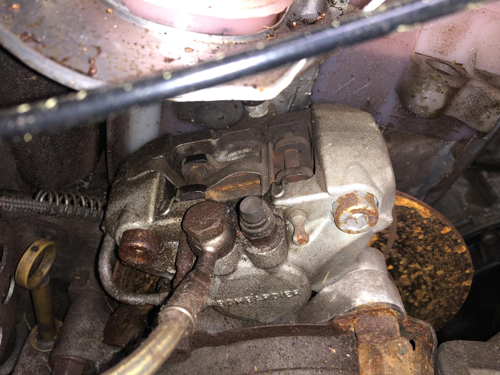 ATE TYP 200 Racing Quality DOT 4 Brake Fluid - 1 Liter 5